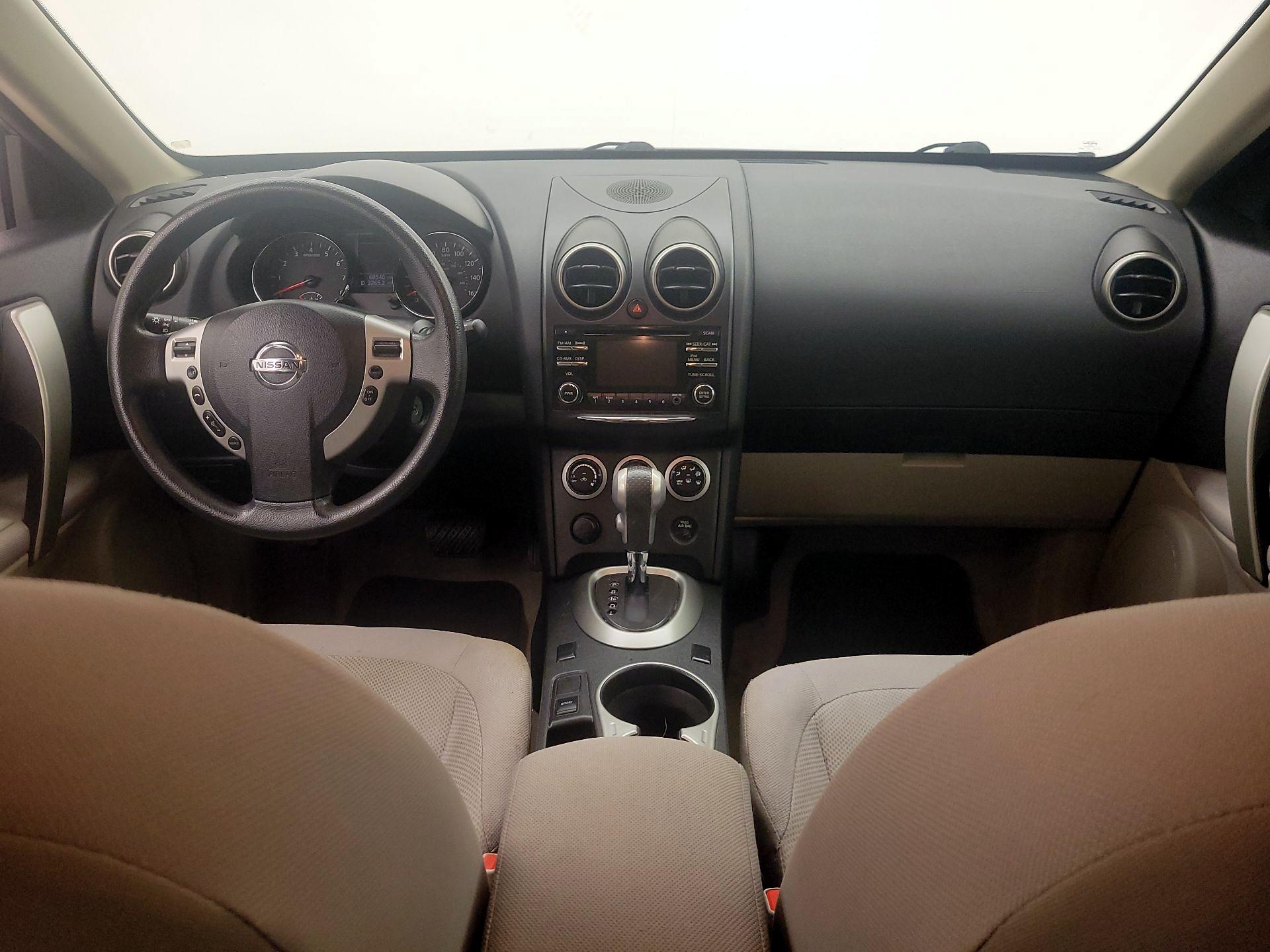Thumbnail: 2015 Nissan Rogue - 9