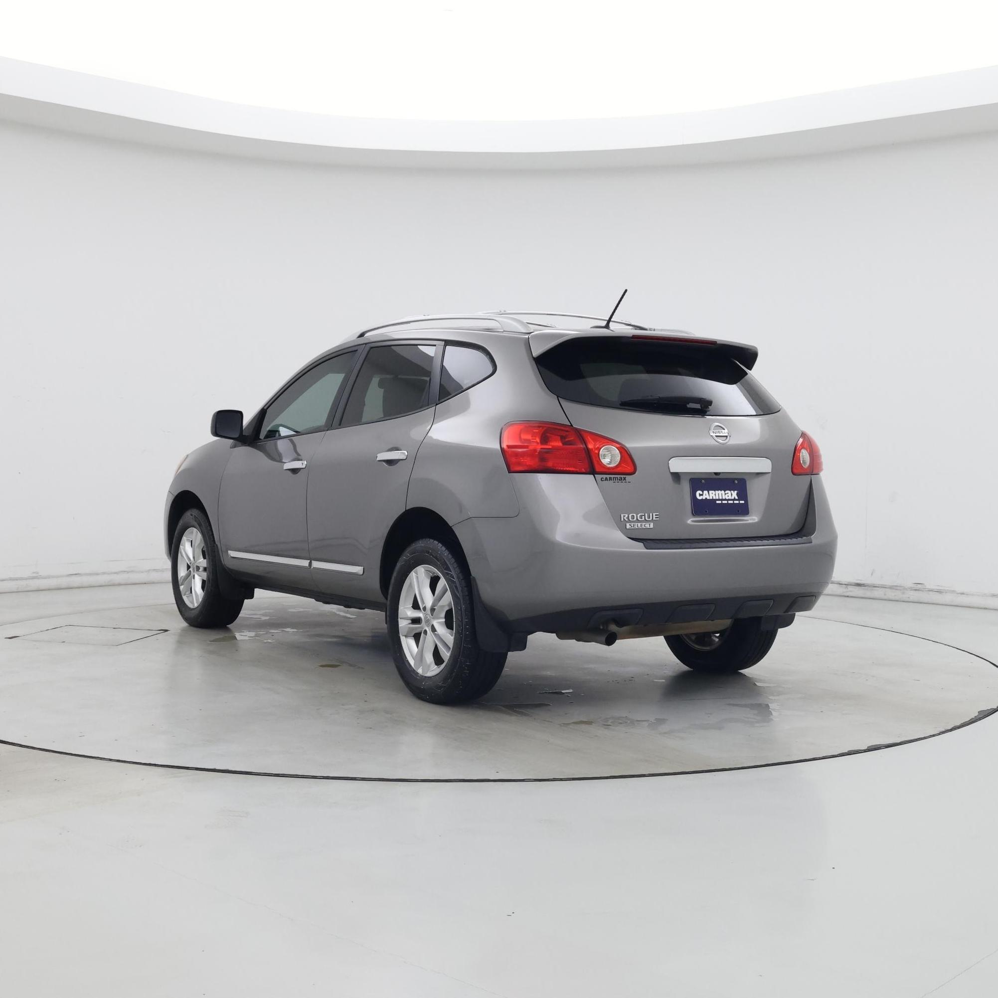 Thumbnail: 2015 Nissan Rogue - 2