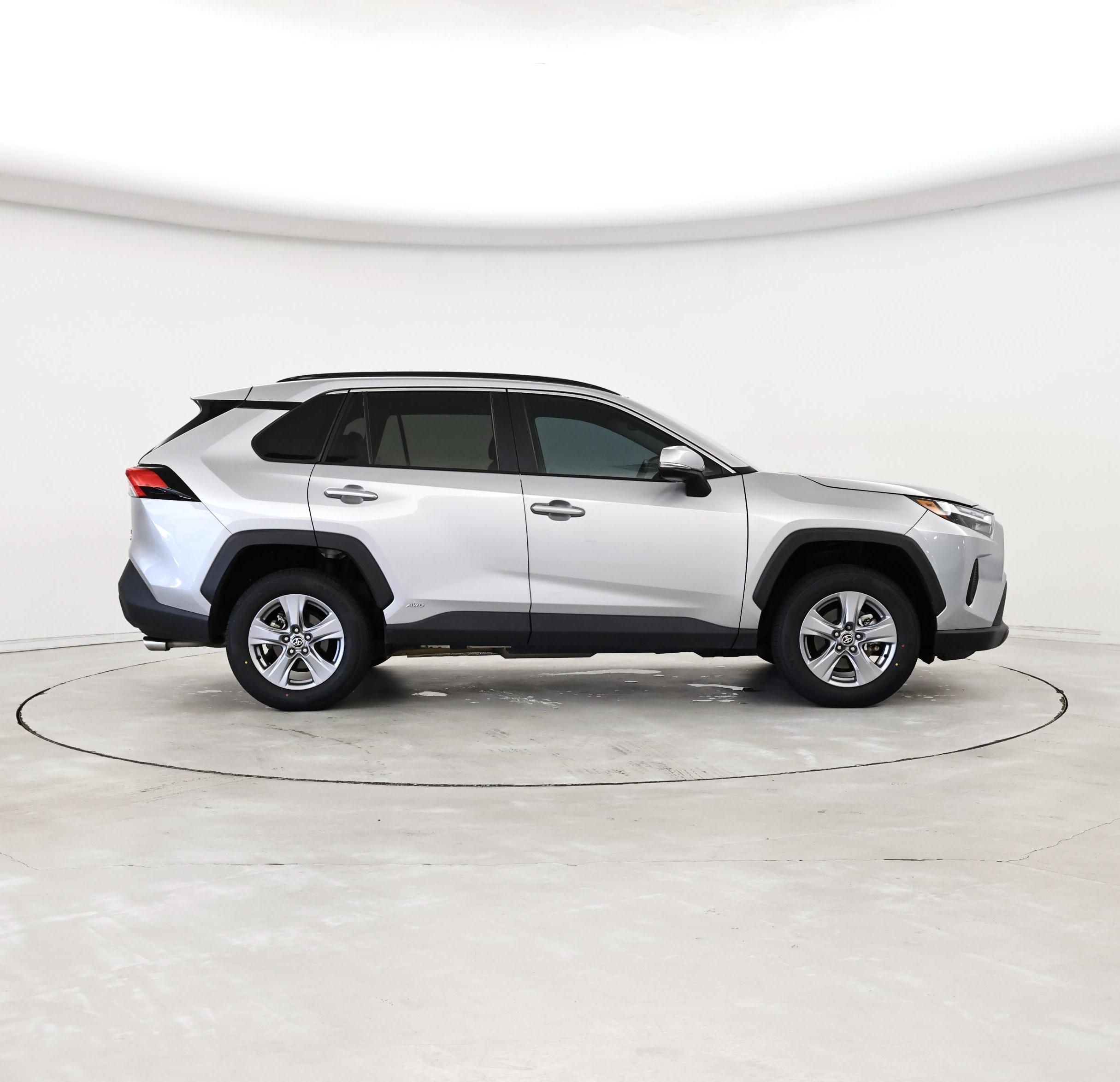 Thumbnail: 2022 Toyota RAV4 - 7