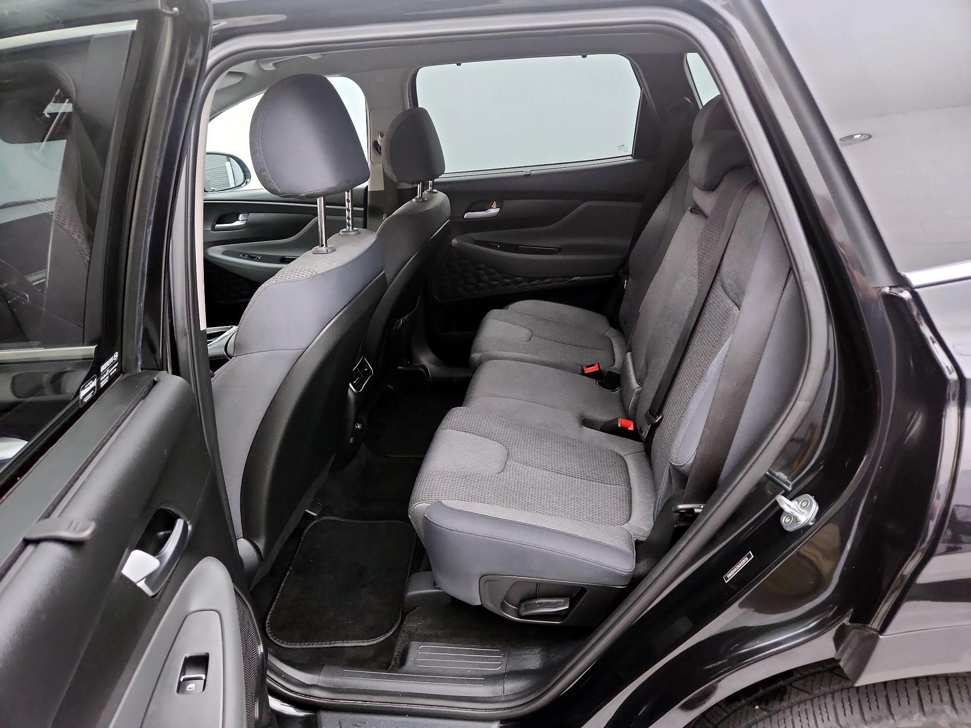 Thumbnail: 2021 Hyundai Santa Fe - 19