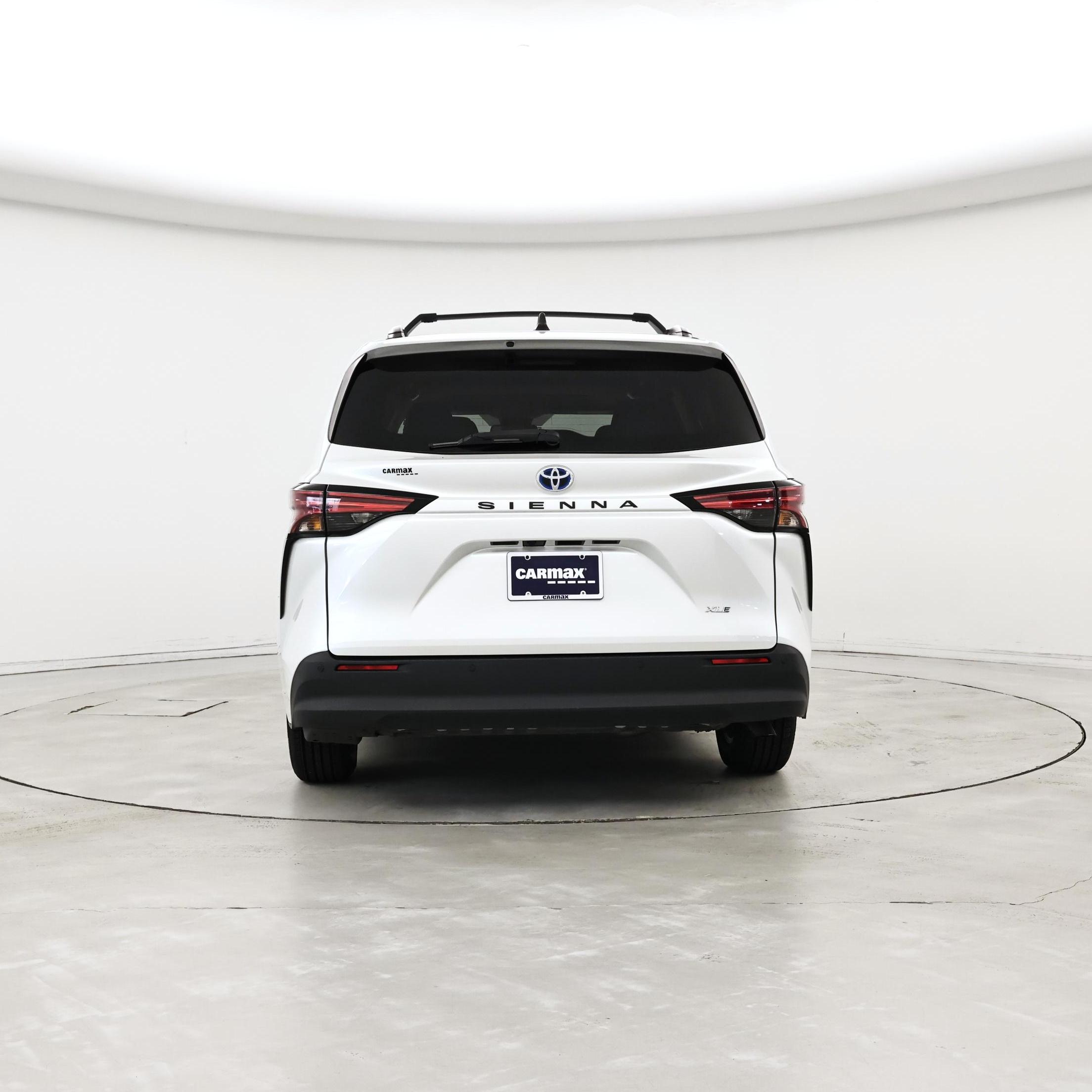 Thumbnail: 2022 Toyota Sienna - 6