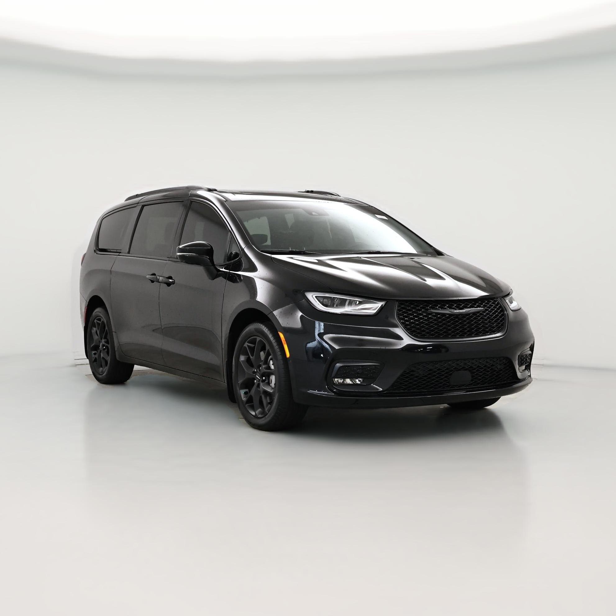 Thumbnail: 2022 Chrysler Pacifica - 1
