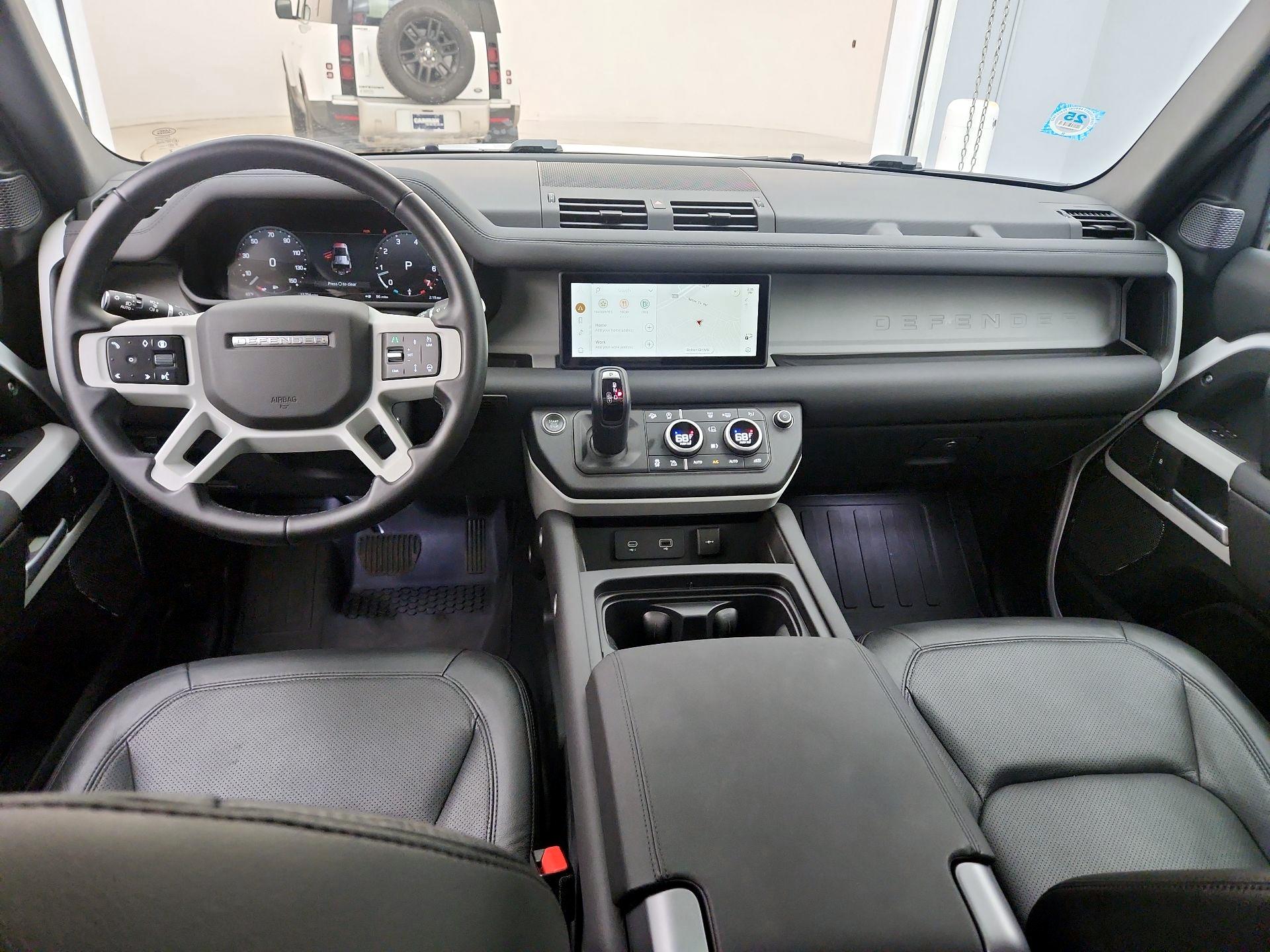 Thumbnail: 2024 Land Rover Defender - 9