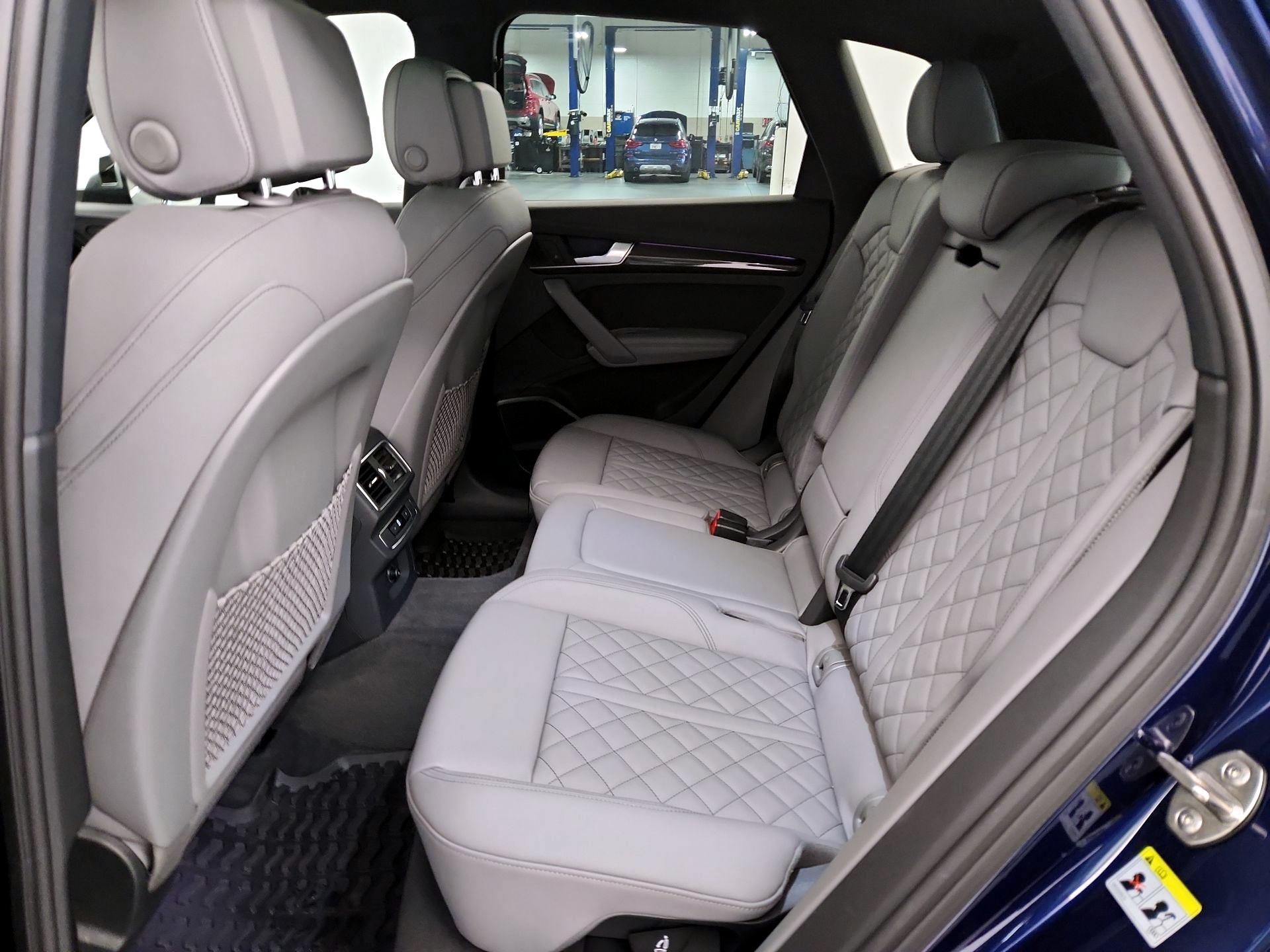Thumbnail: 2018 Audi SQ5 - 20
