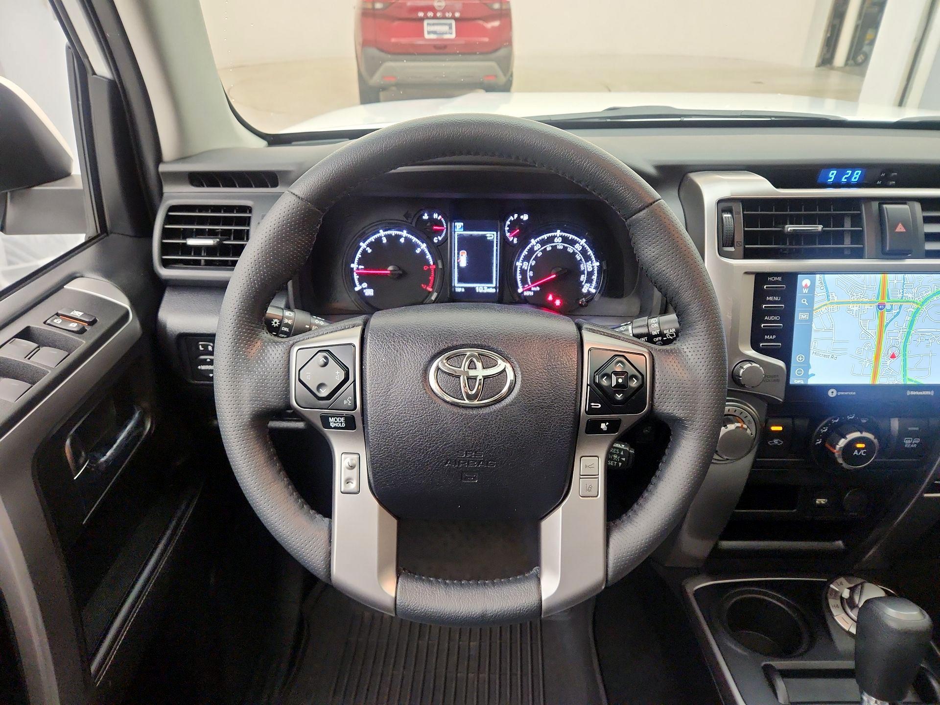 Thumbnail: 2024 Toyota 4Runner - 10