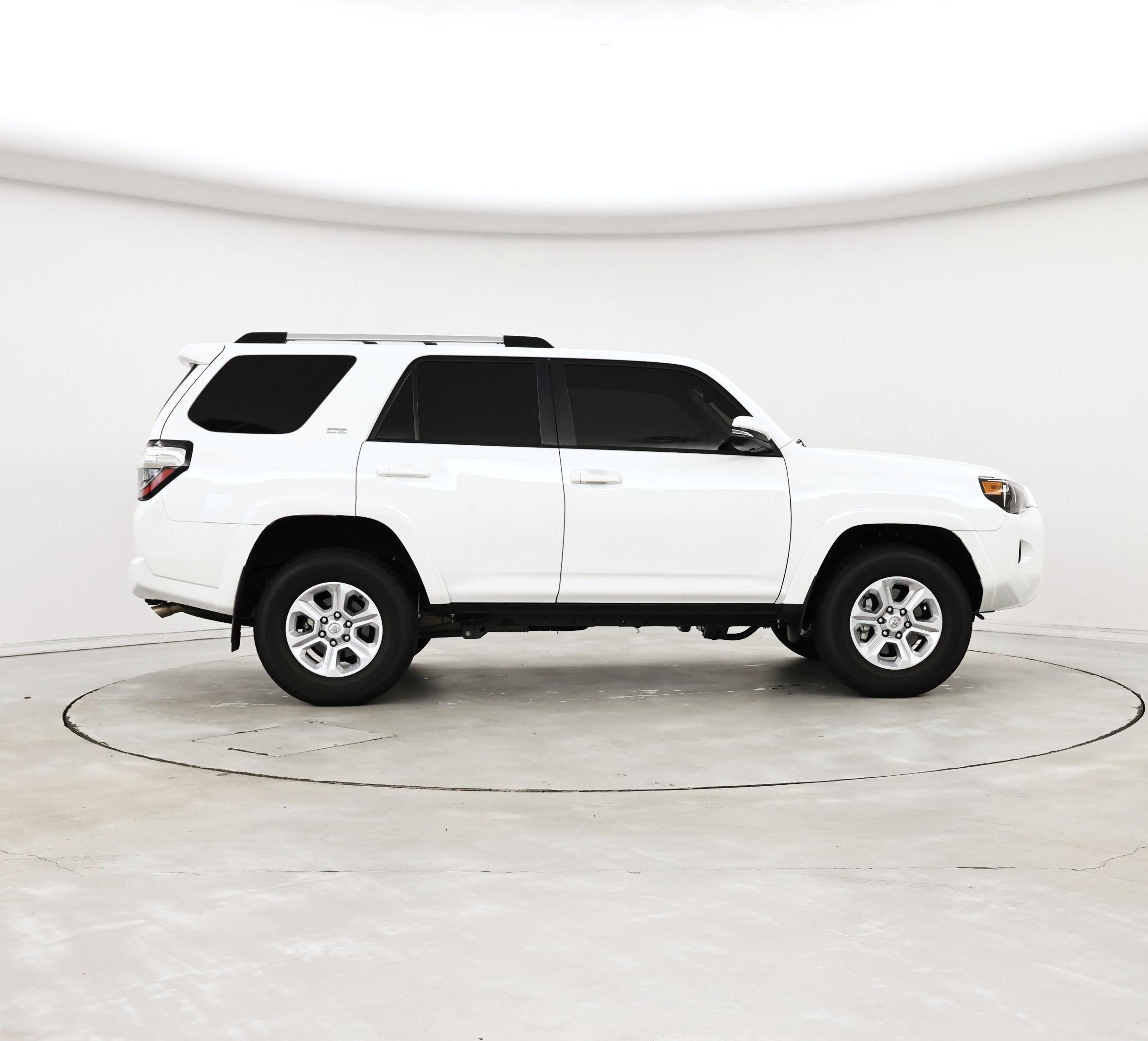 Thumbnail: 2024 Toyota 4Runner - 7