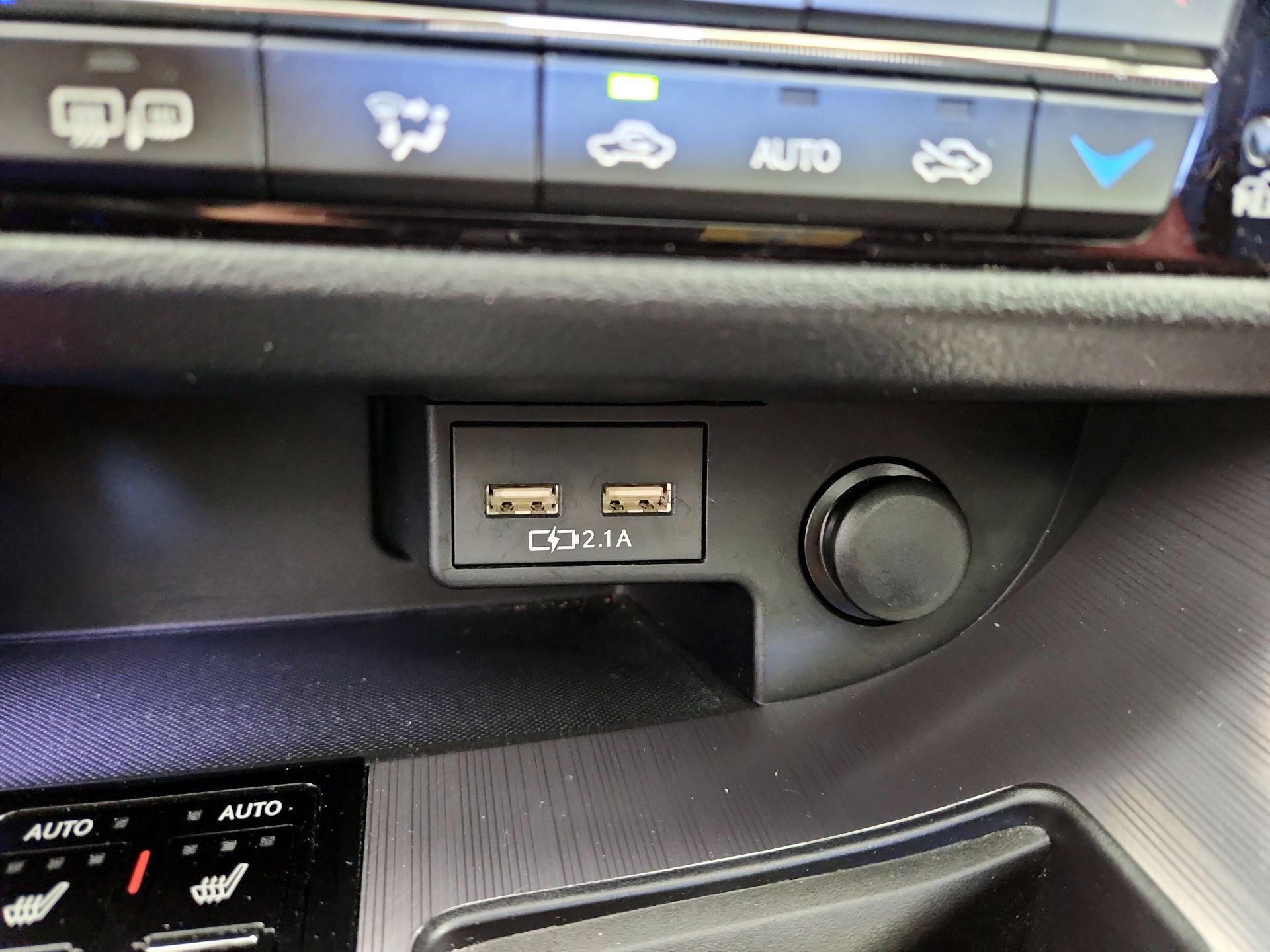 Thumbnail: 2020 Lexus RX - 19