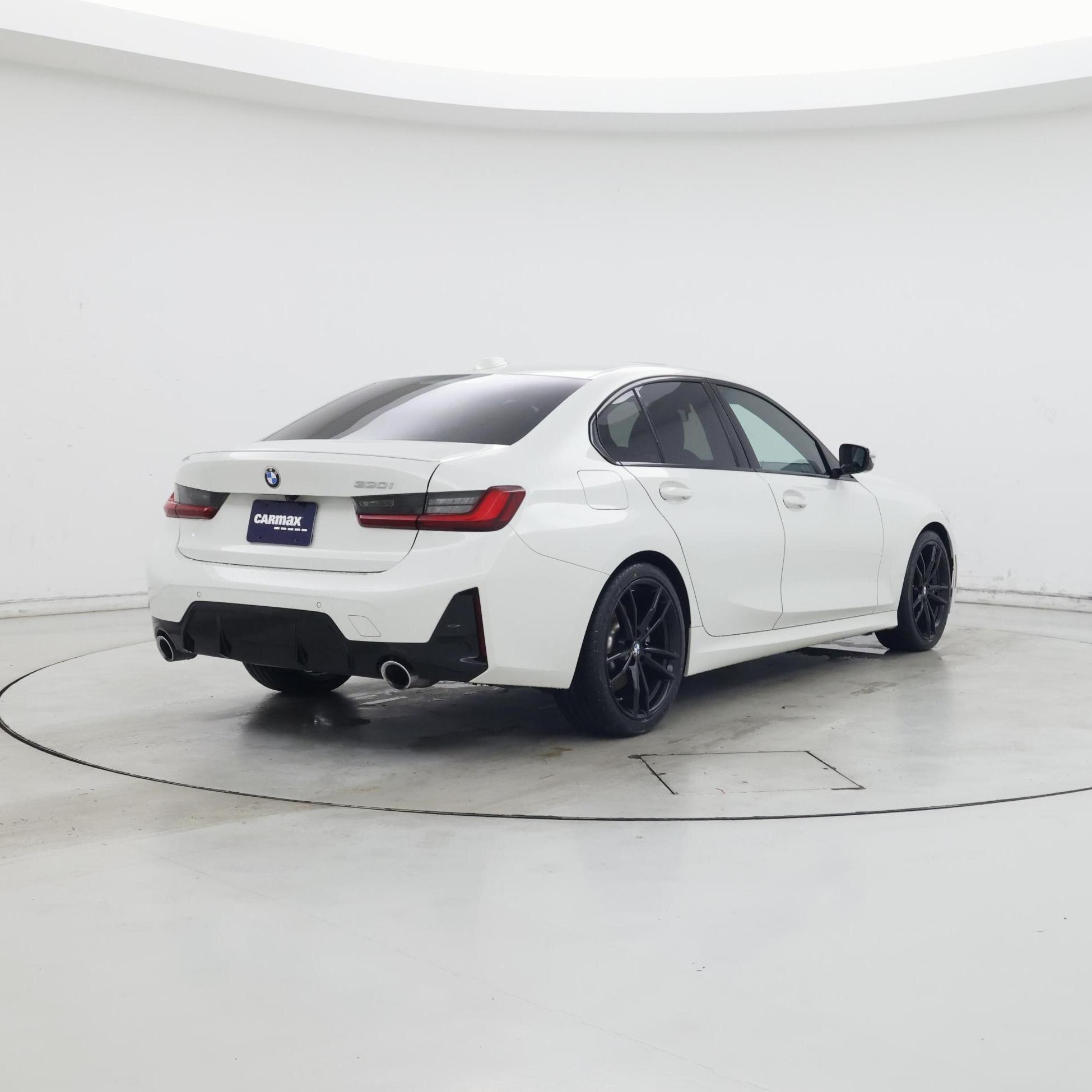 Thumbnail: 2023 BMW 3 Series - 8