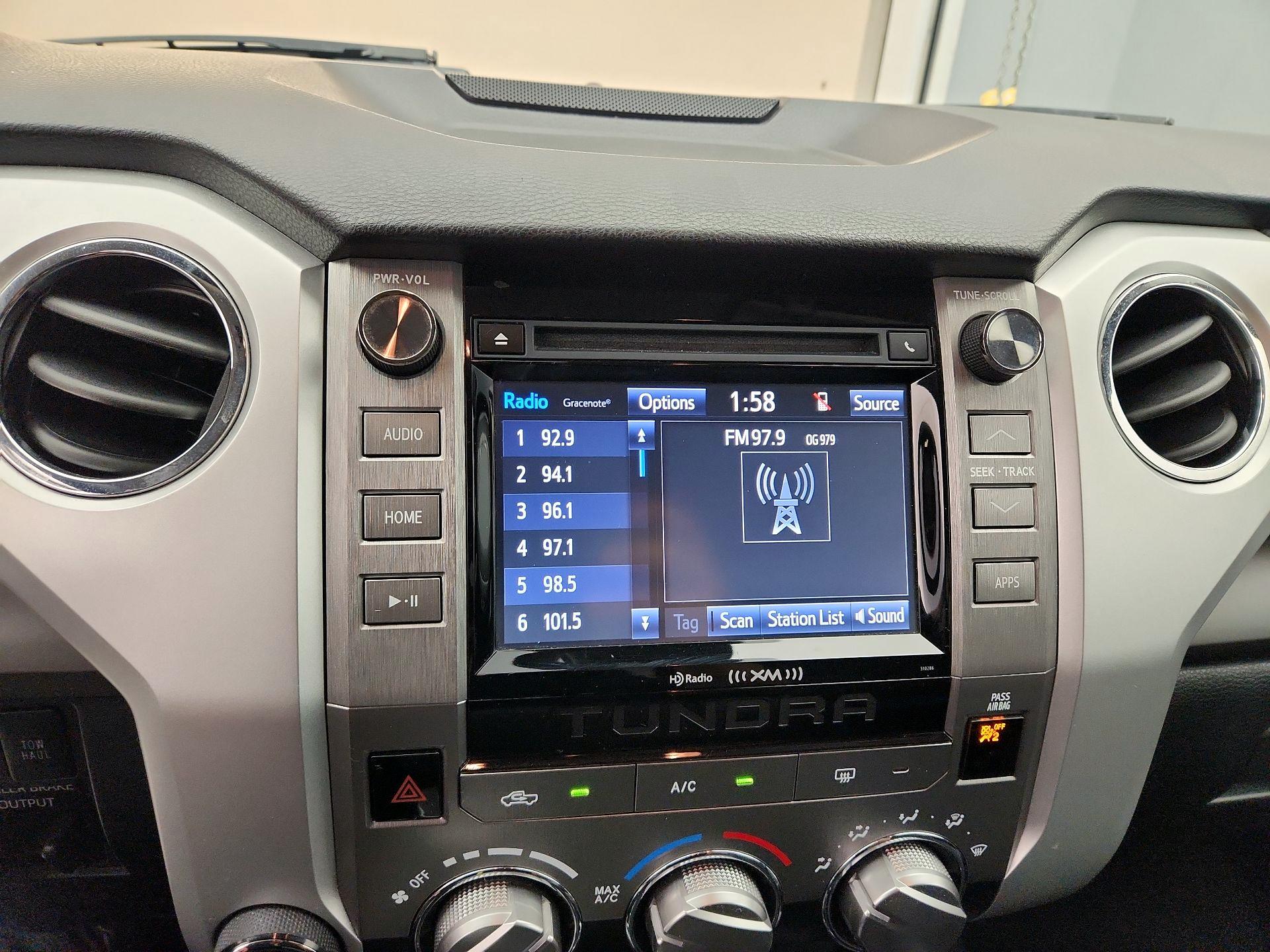 Thumbnail: 2018 Toyota Tundra - 15