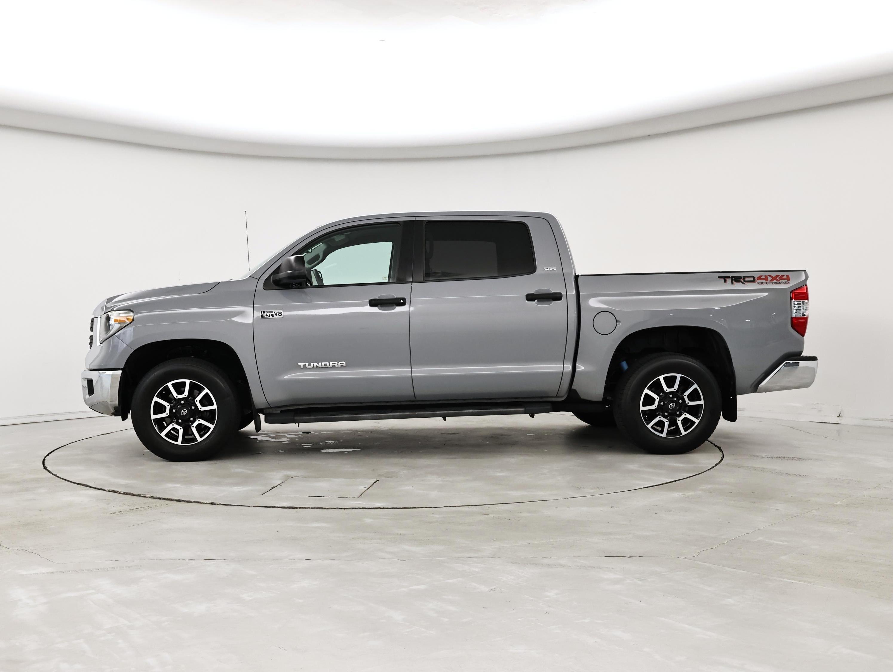 Thumbnail: 2018 Toyota Tundra - 3