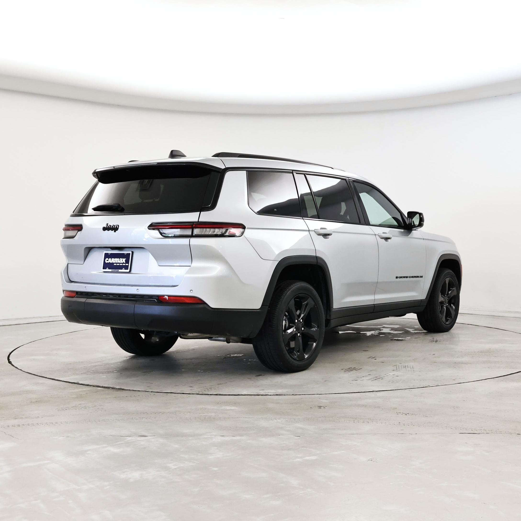 Thumbnail: 2023 Jeep Grand Cherokee L - 8