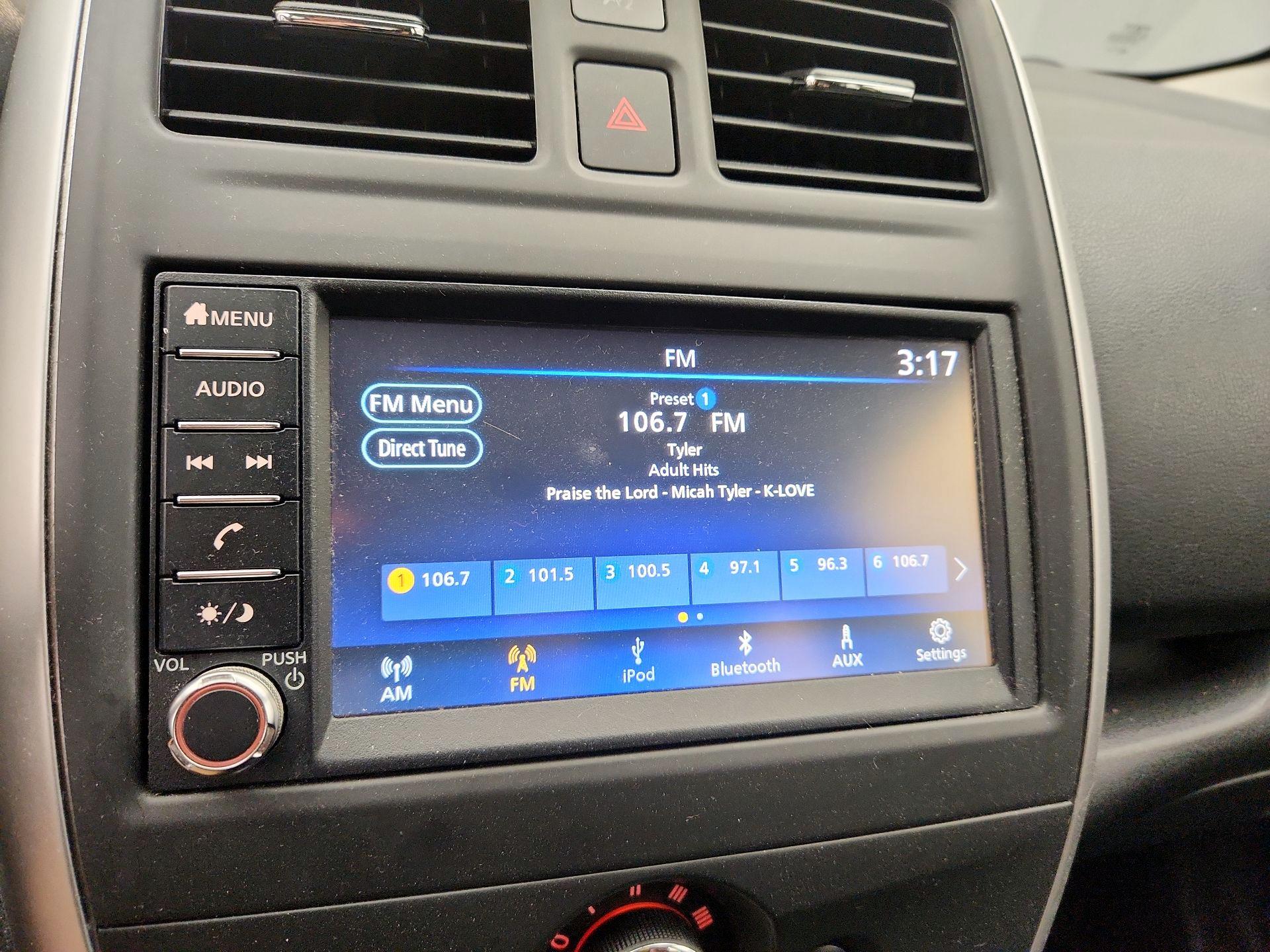 Thumbnail: 2019 Nissan Versa Note - 15