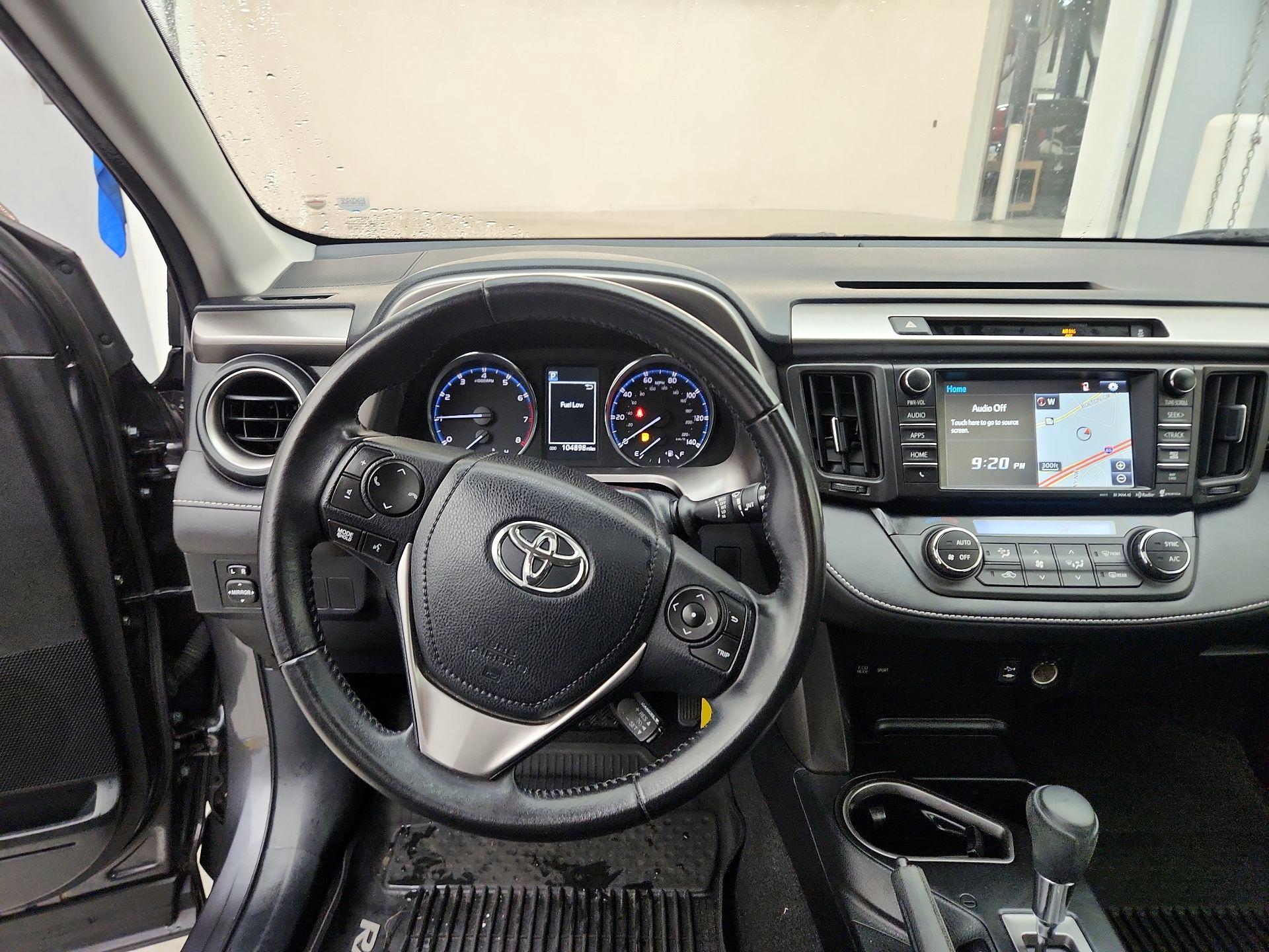 Thumbnail: 2016 Toyota RAV4 - 10
