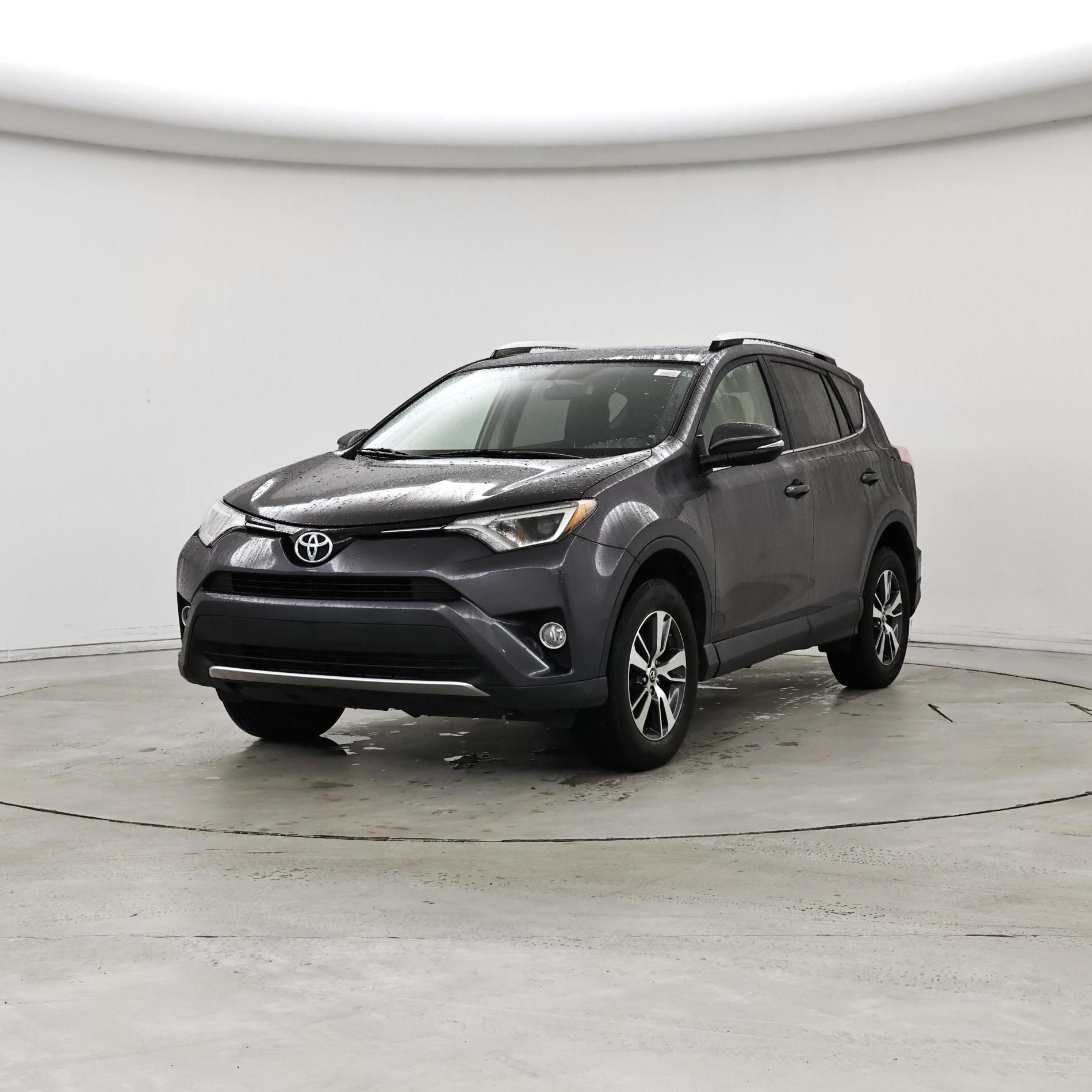 Thumbnail: 2016 Toyota RAV4 - 4