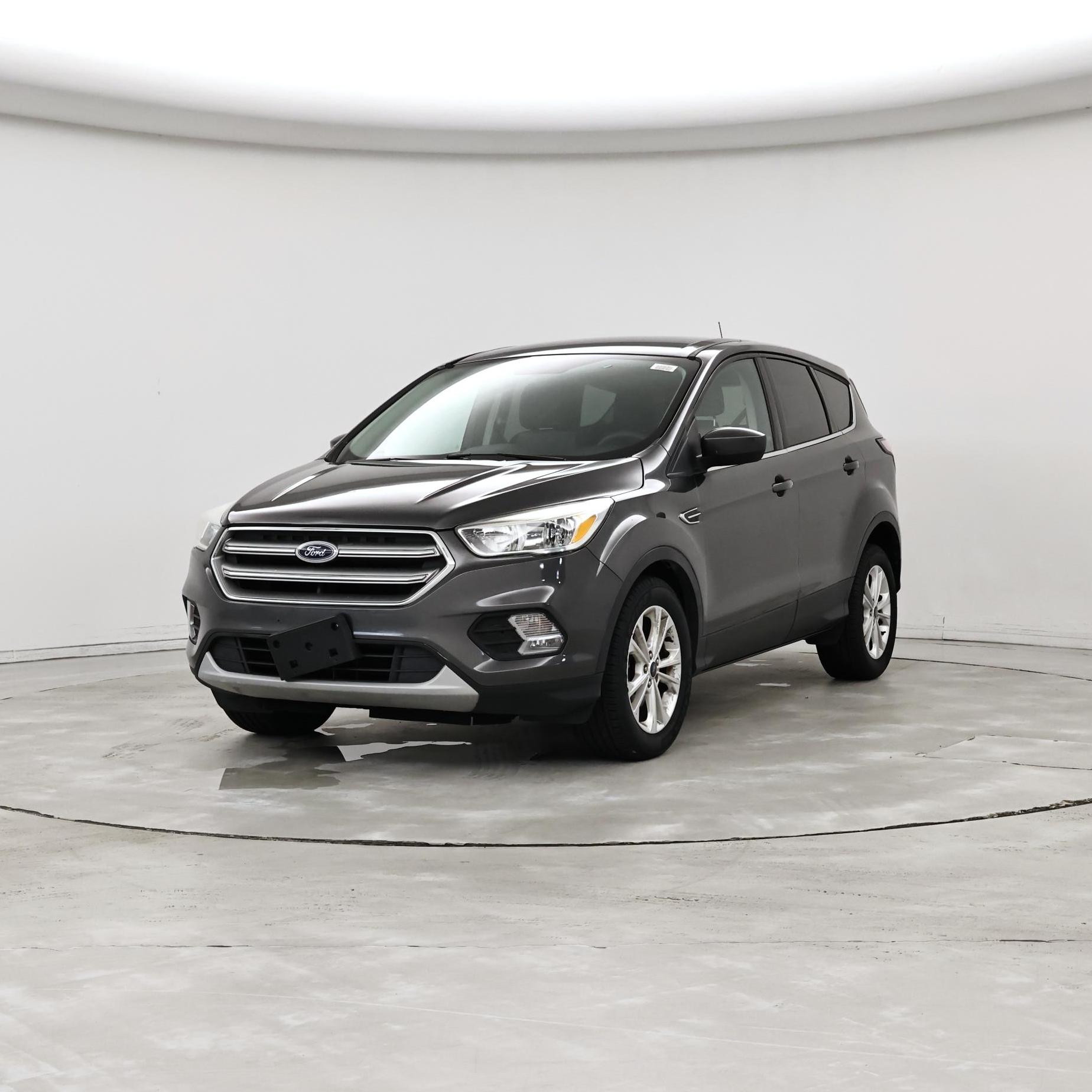 Thumbnail: 2017 Ford Escape - 4