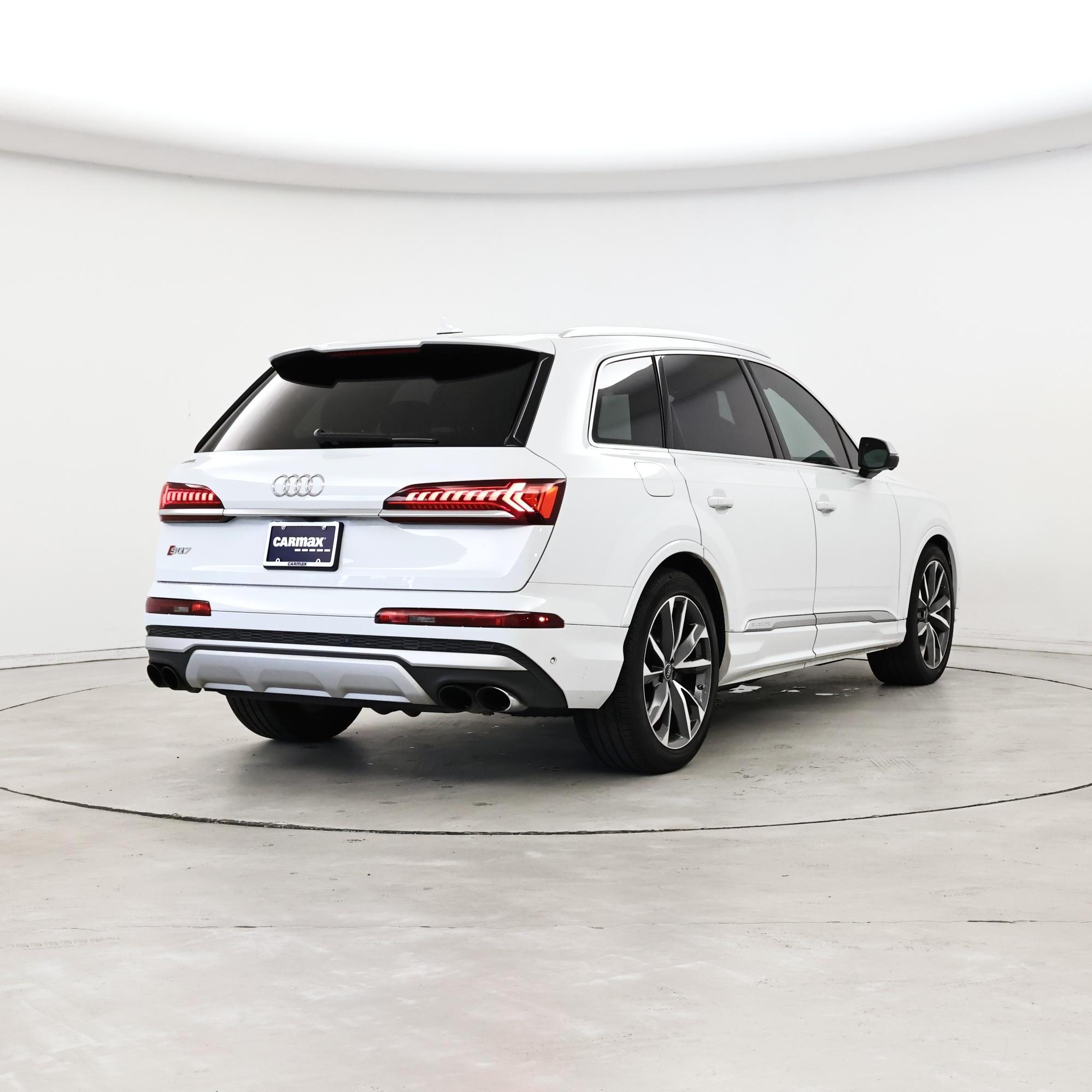 Thumbnail: 2023 Audi SQ7 - 8