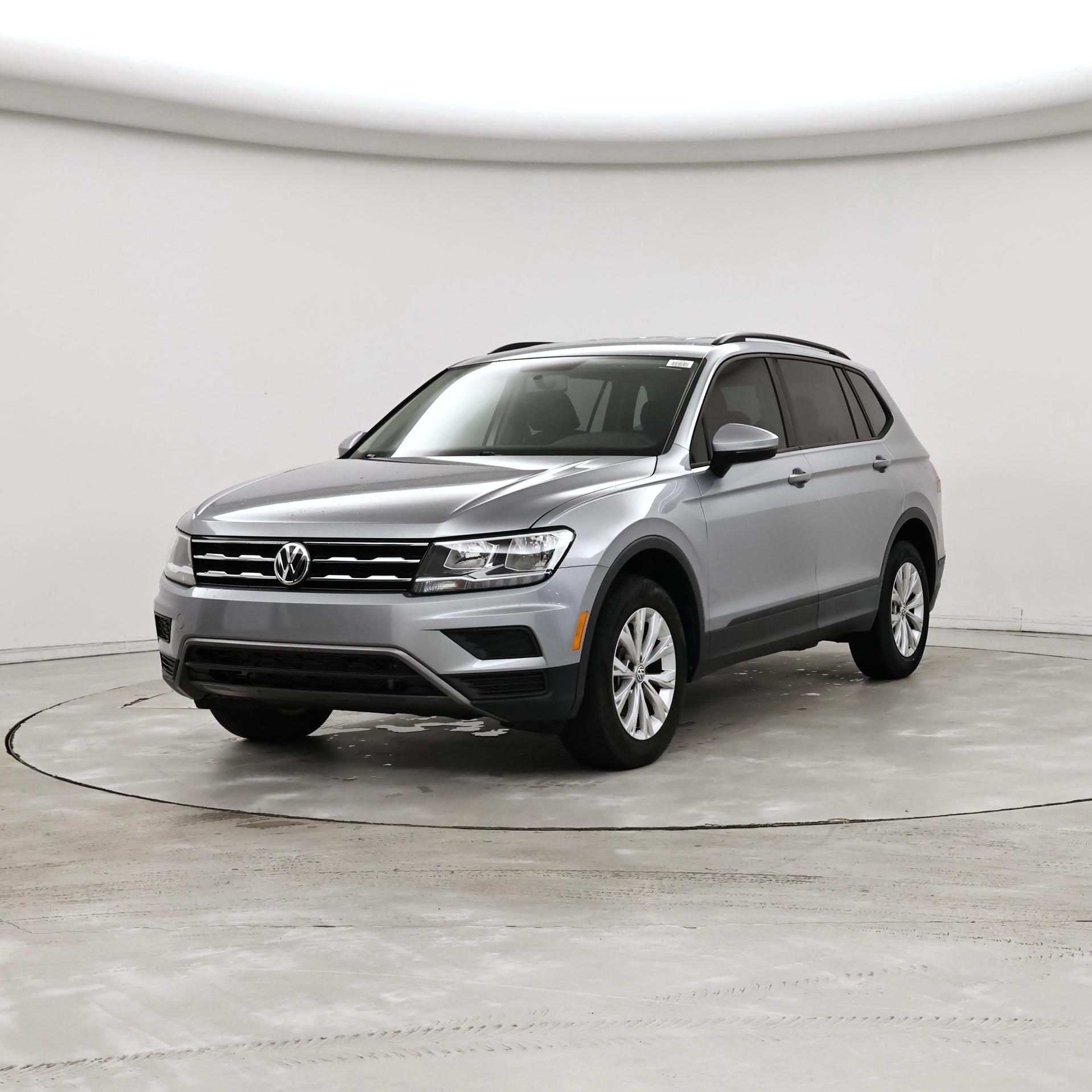 Thumbnail: 2020 Volkswagen Tiguan - 4