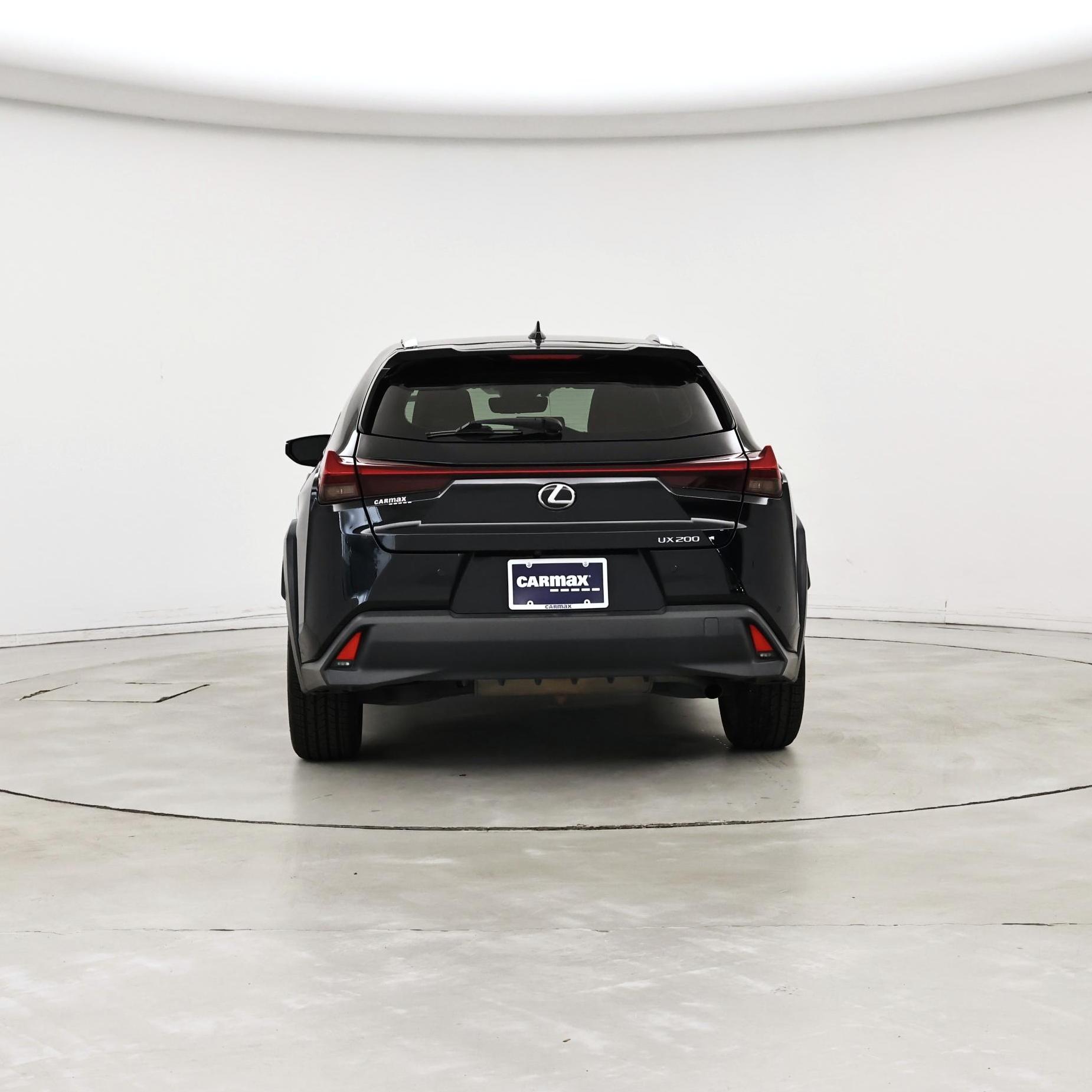 Thumbnail: 2021 Lexus UX - 6