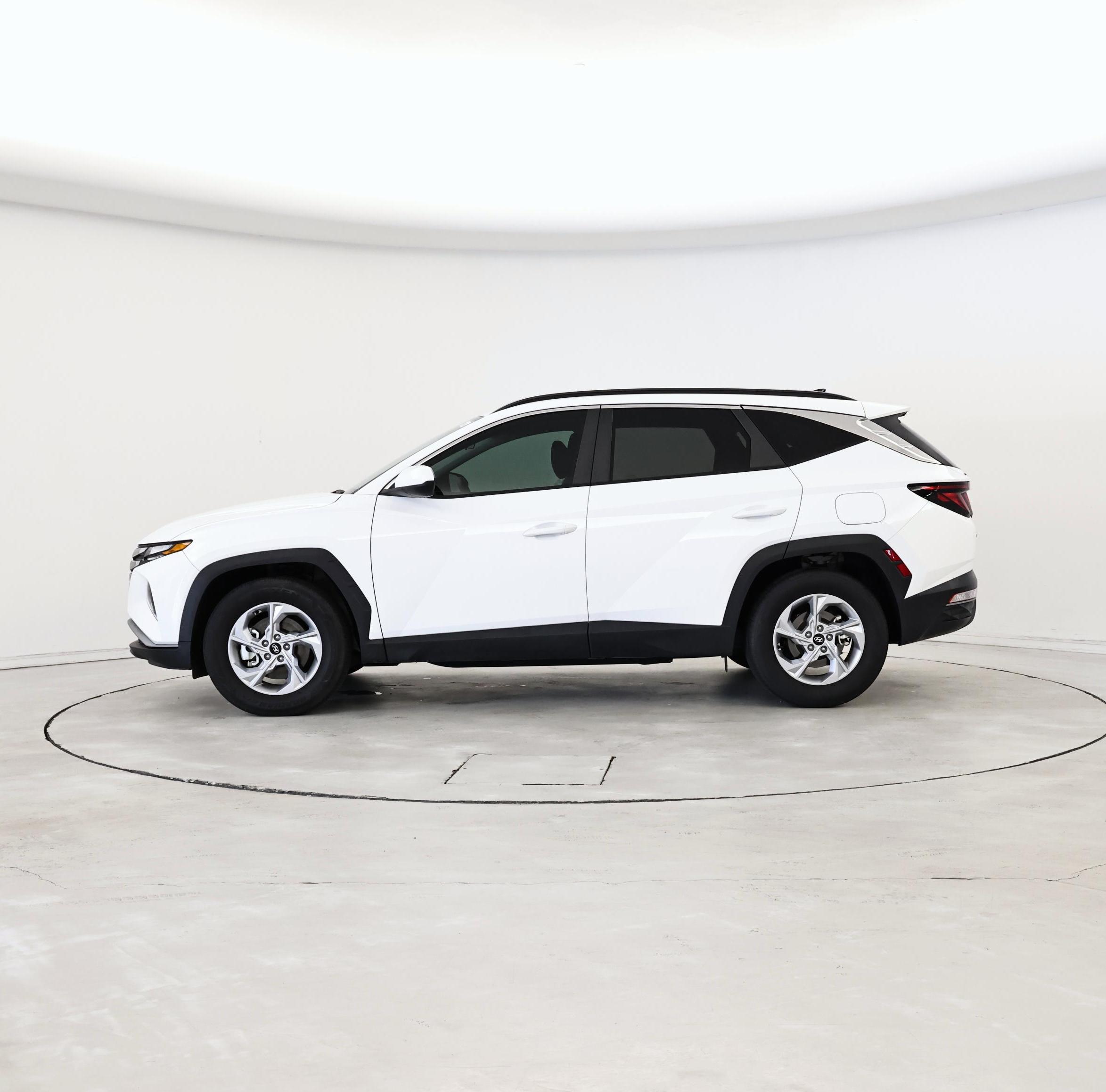 Thumbnail: 2024 Hyundai Tucson - 3