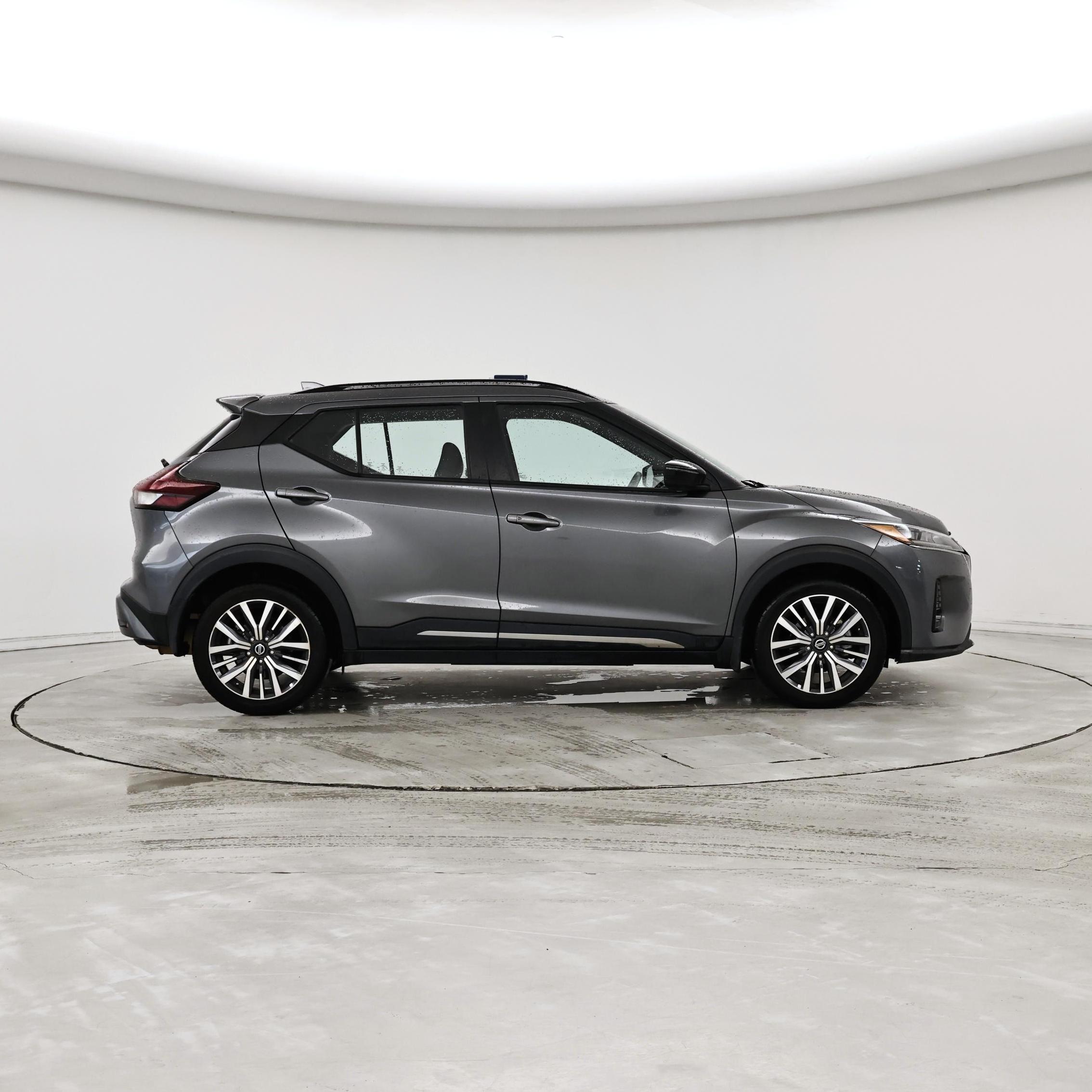 Thumbnail: 2021 Nissan Kicks - 7