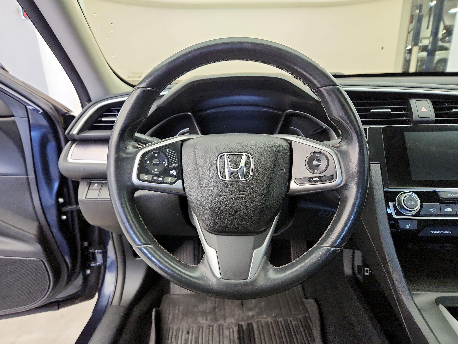 Thumbnail: 2016 Honda Civic - 10