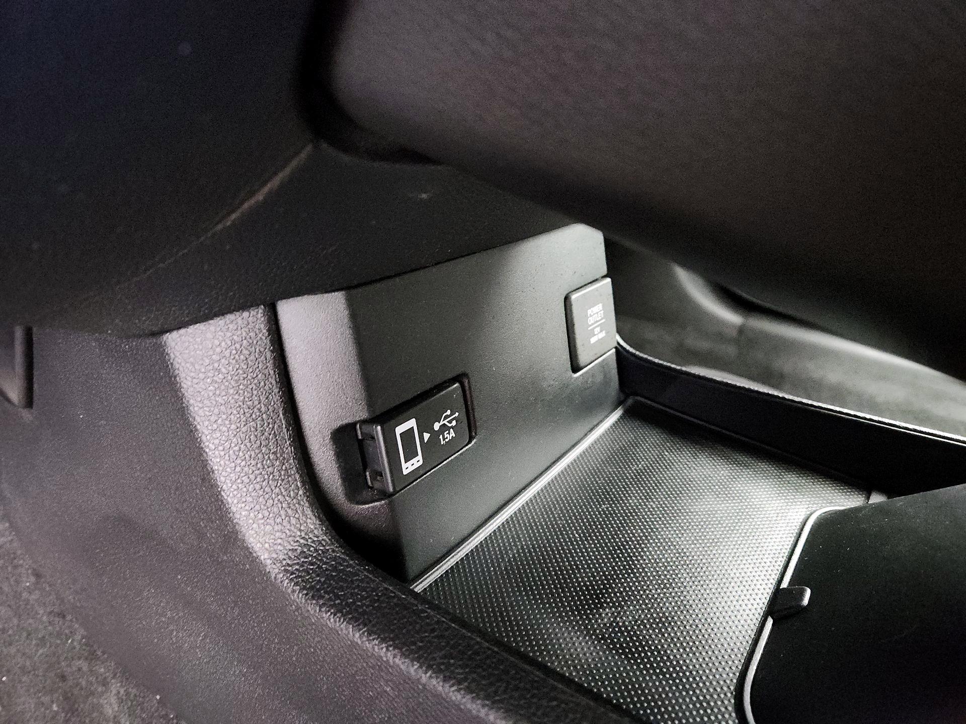 Thumbnail: 2016 Honda Civic - 18