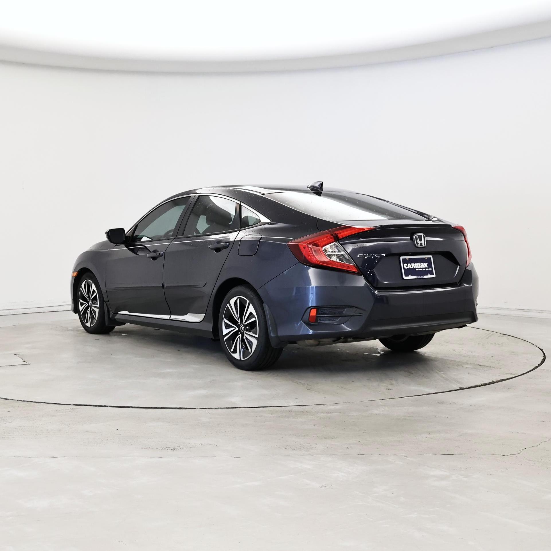Thumbnail: 2016 Honda Civic - 2