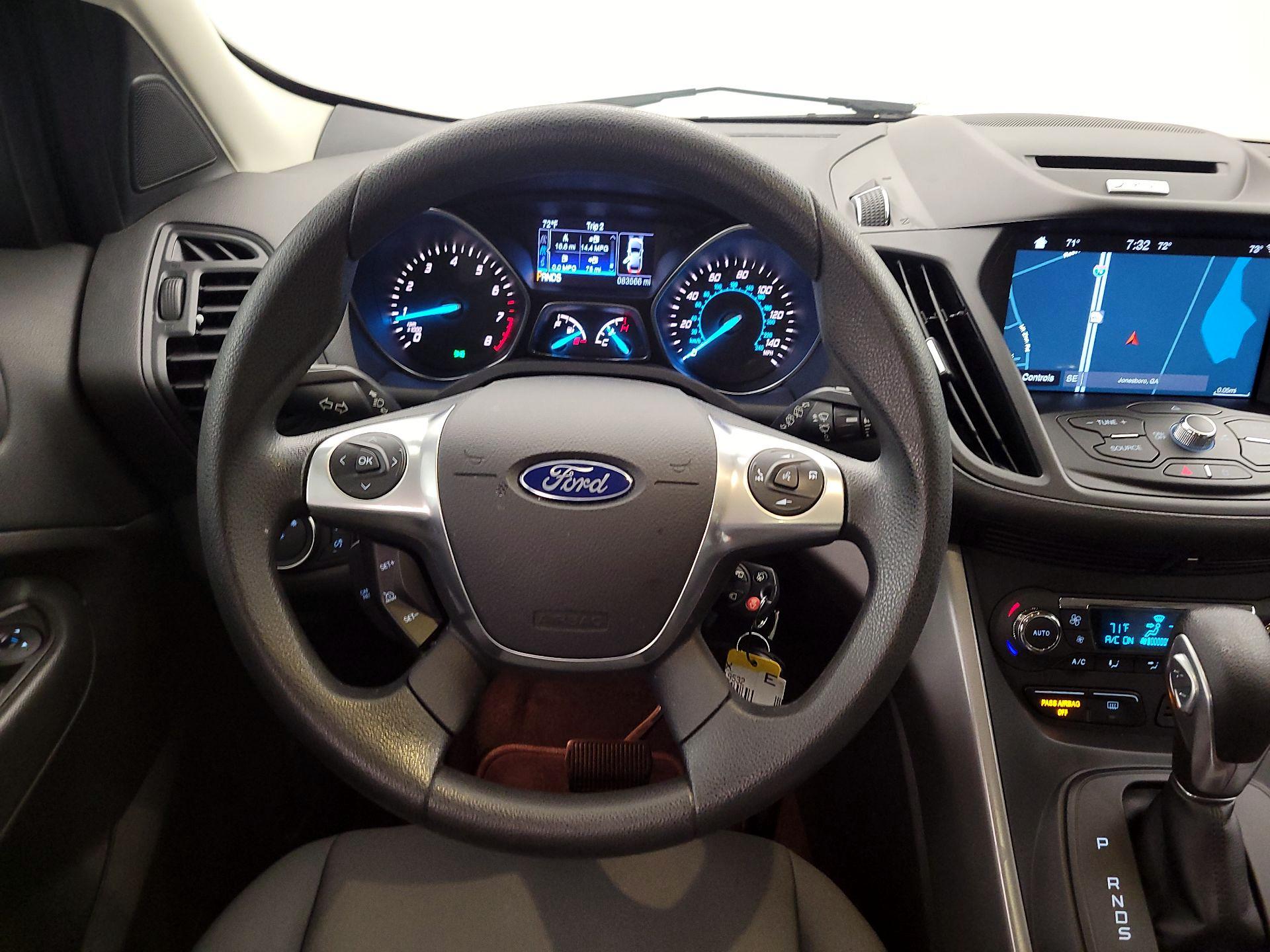 Thumbnail: 2016 Ford Escape - 10
