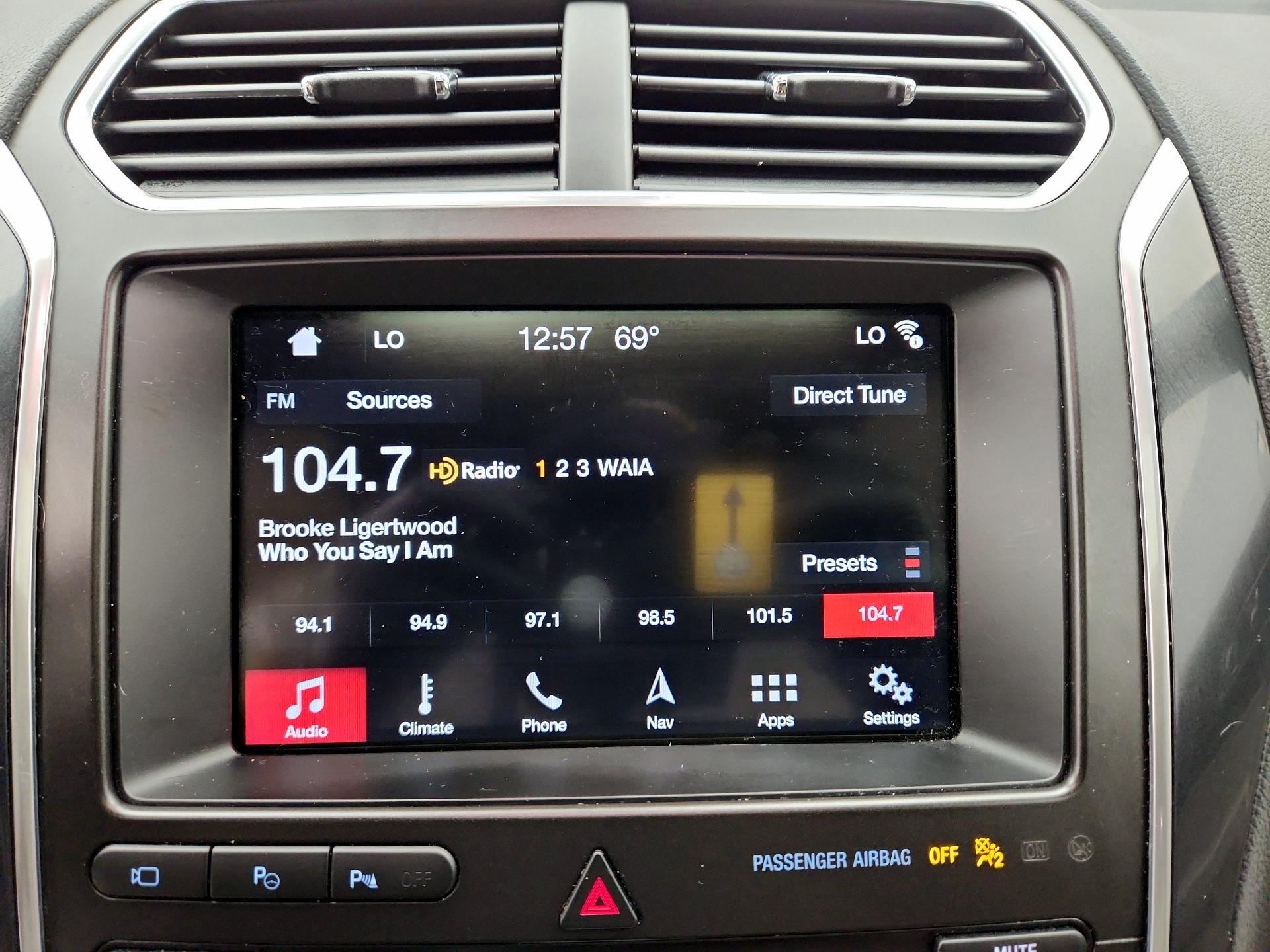 Thumbnail: 2019 Ford Explorer - 15