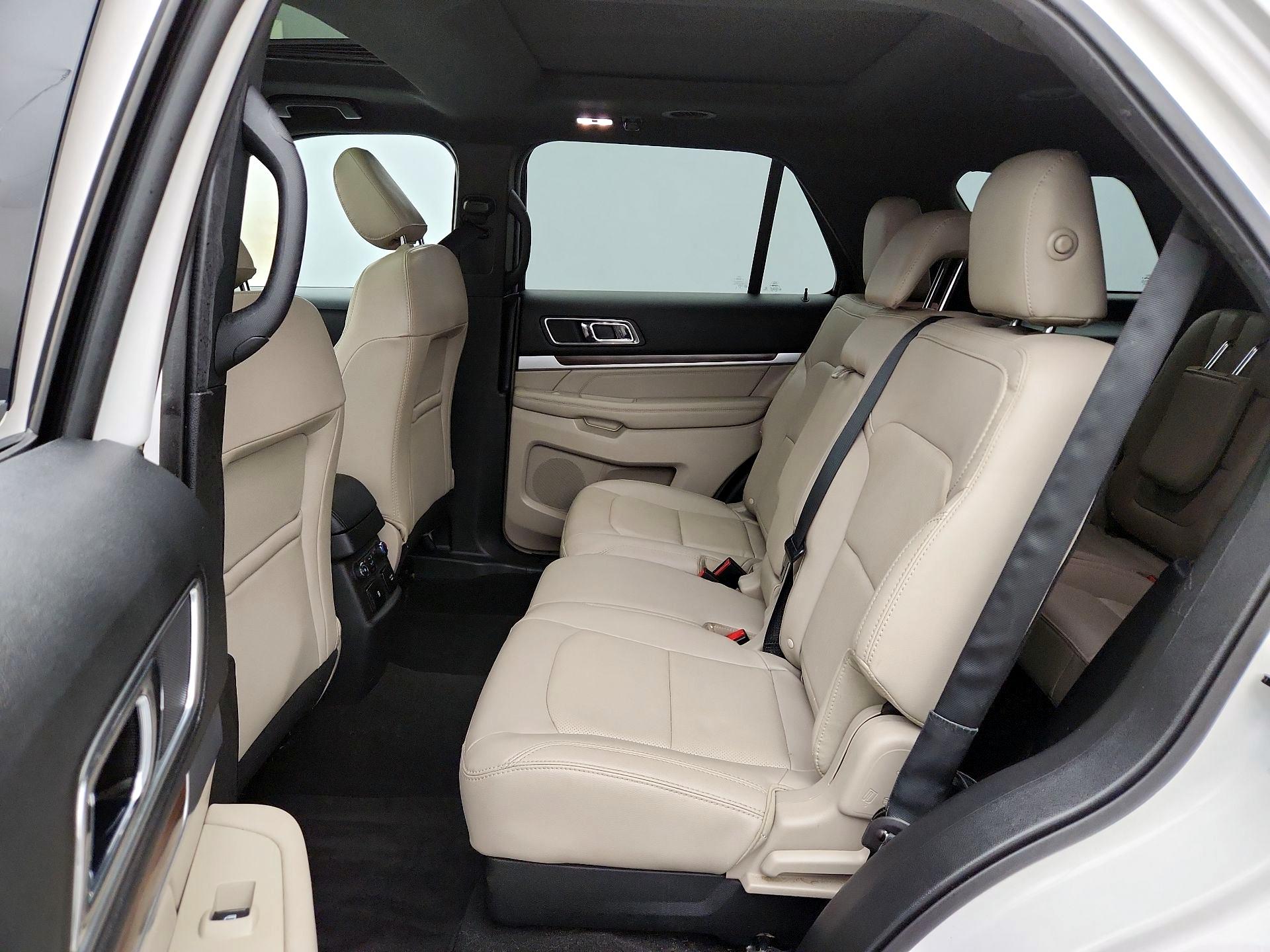 Thumbnail: 2019 Ford Explorer - 20