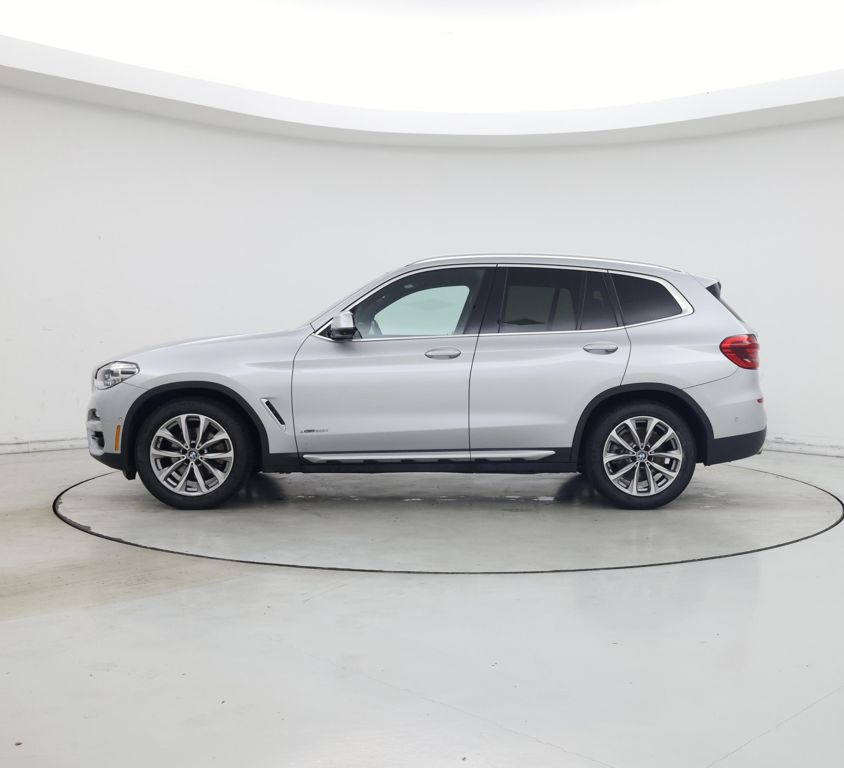 Thumbnail: 2018 BMW X3 - 3