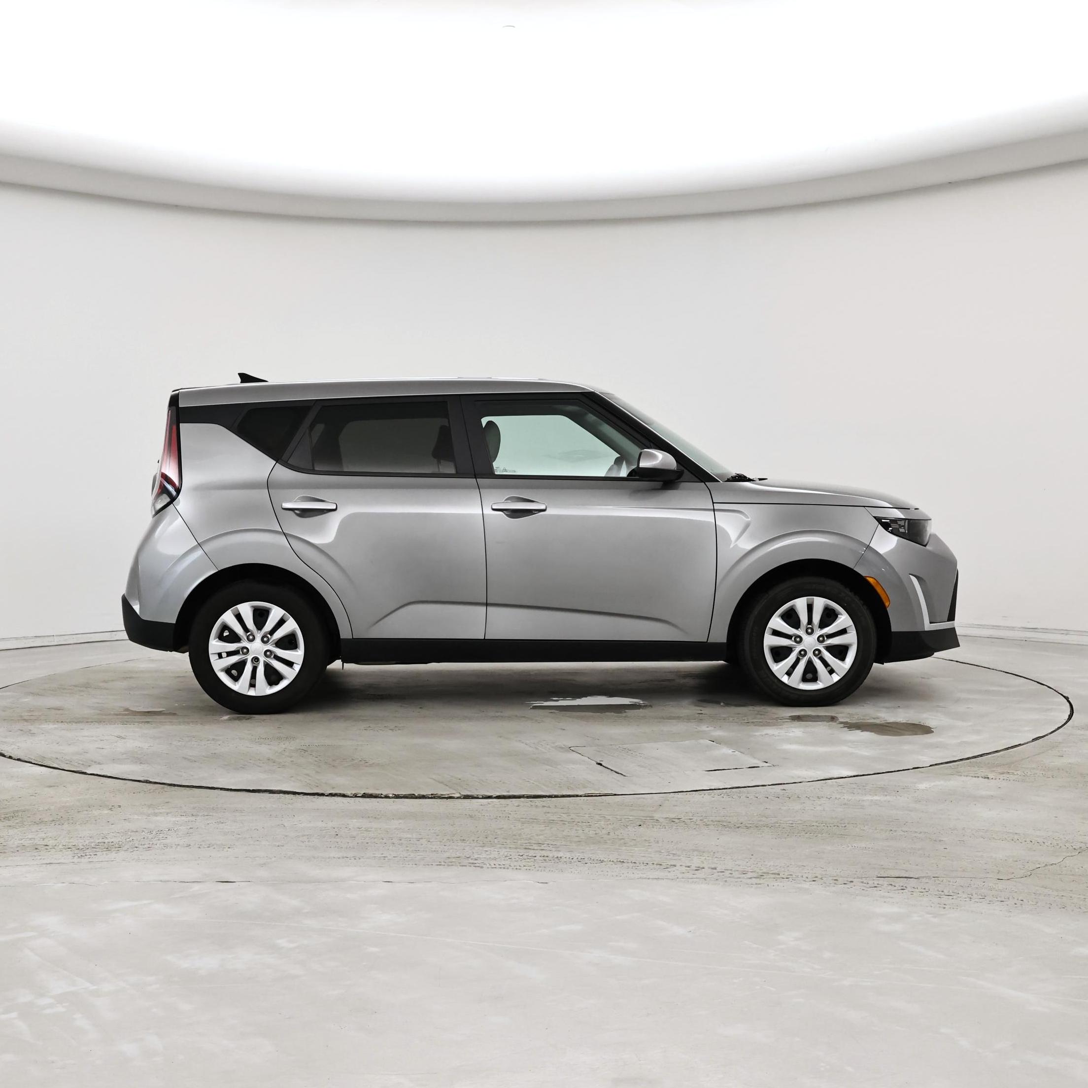 Thumbnail: 2023 Kia Soul - 7