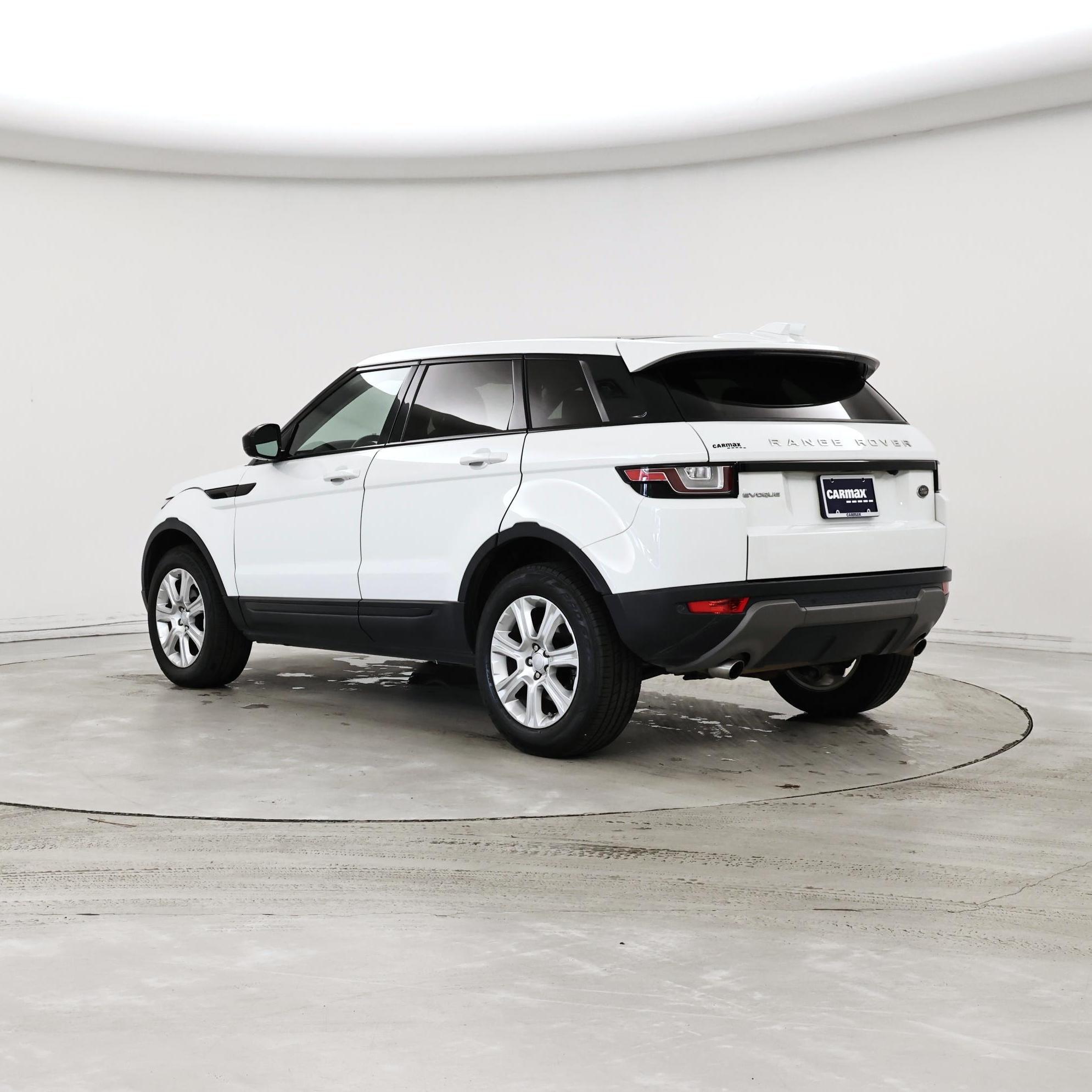 Thumbnail: 2018 Land Rover Range Rover Evoque - 2