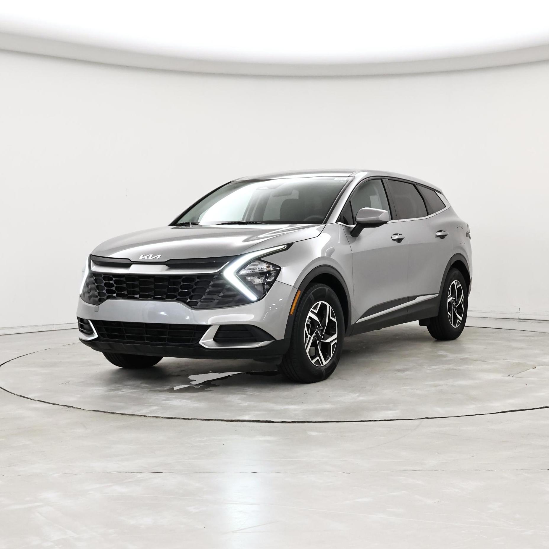 Thumbnail: 2023 Kia Sportage - 4