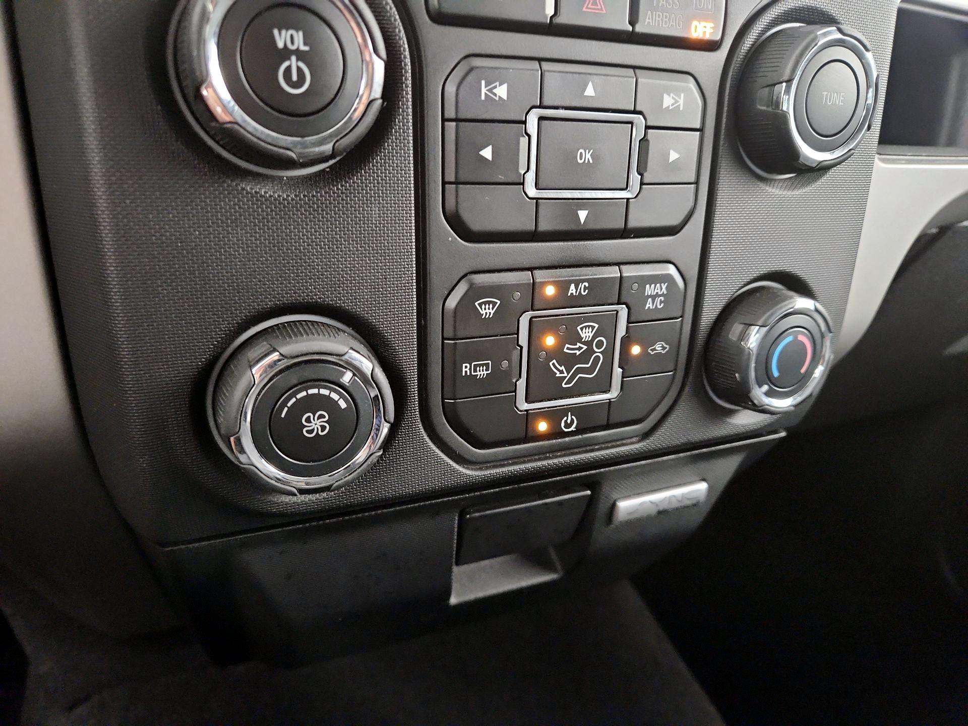 Thumbnail: 2014 Ford F-150 - 16
