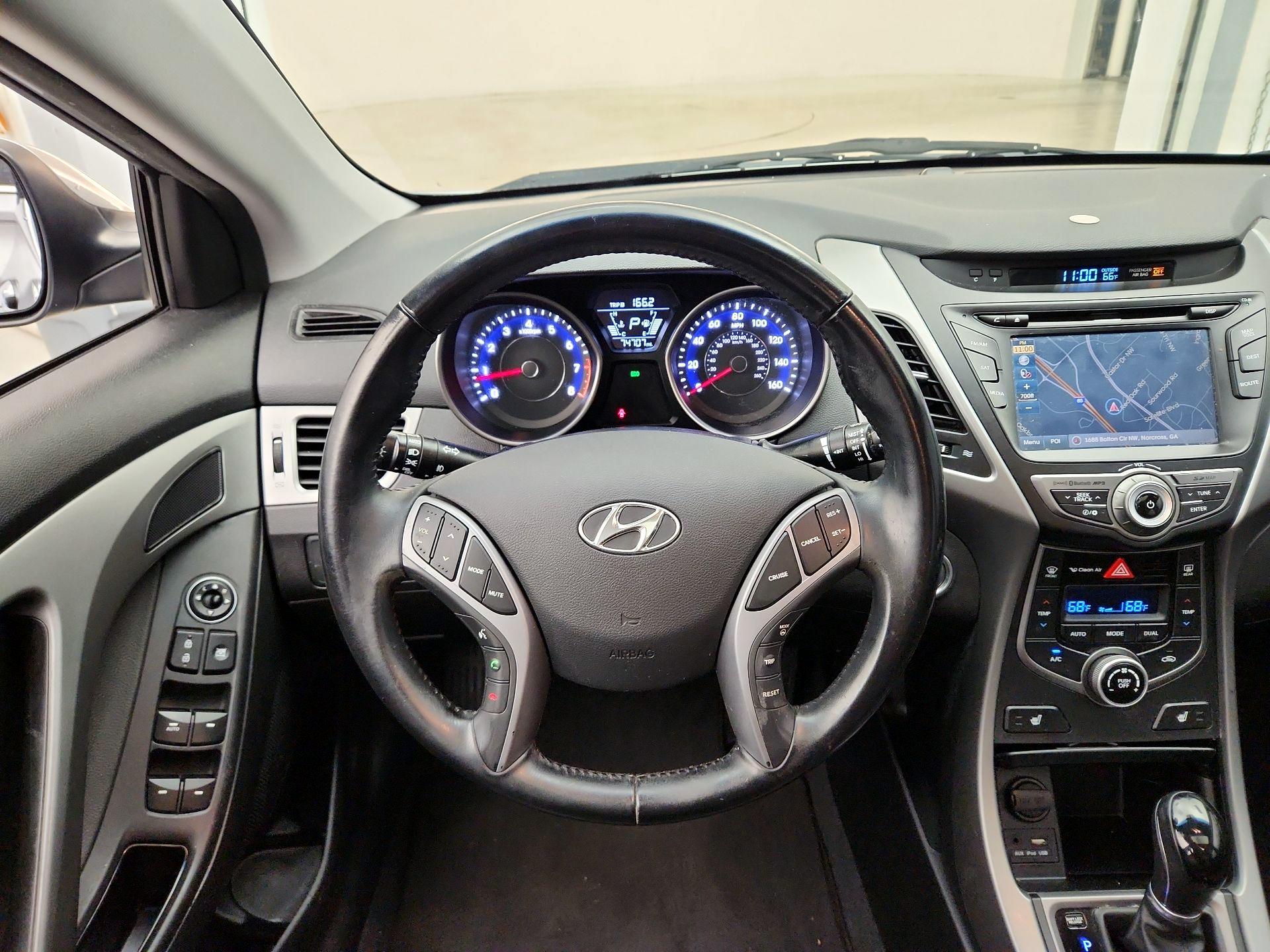Thumbnail: 2015 Hyundai Elantra - 10