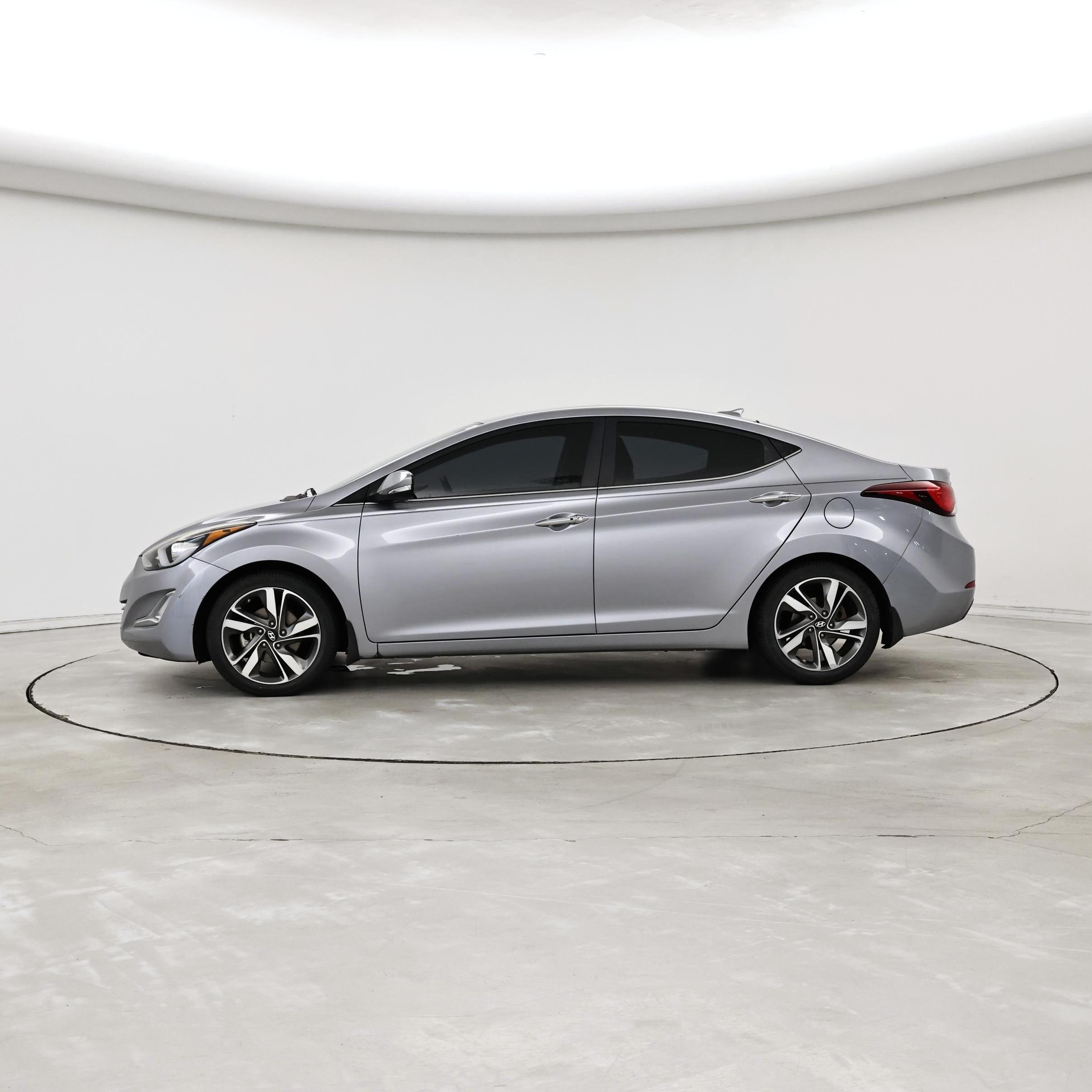 Thumbnail: 2015 Hyundai Elantra - 3