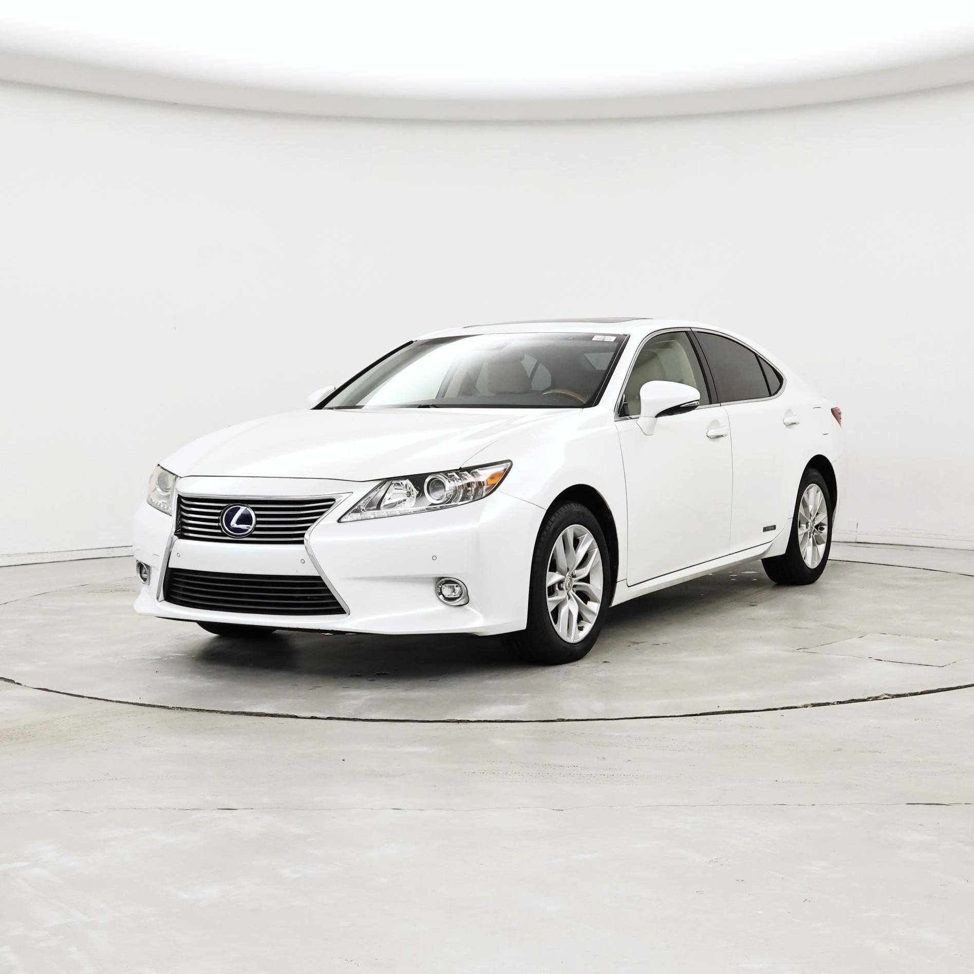 Thumbnail: 2014 Lexus ES - 4