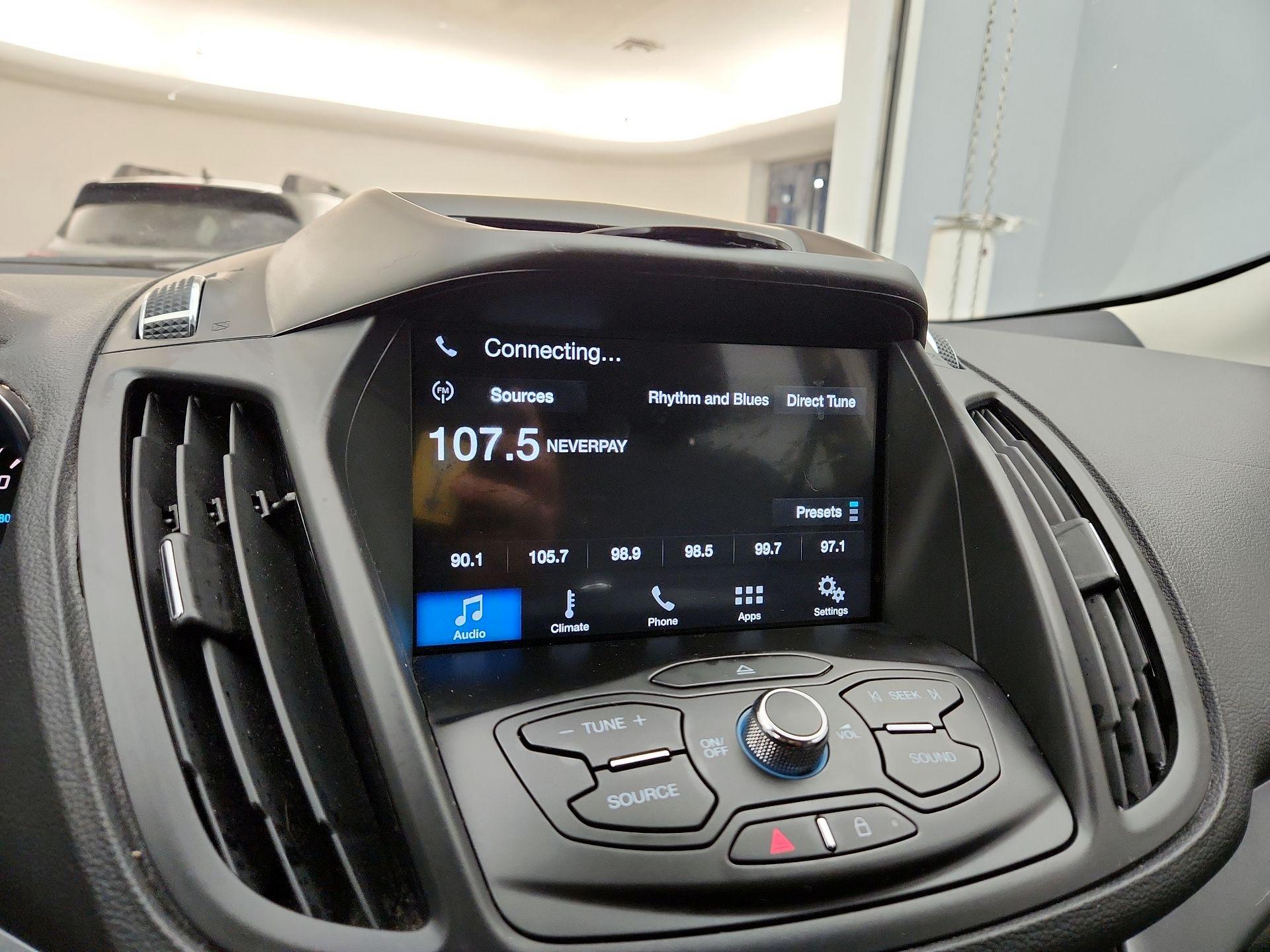 Thumbnail: 2016 Ford Escape - 15
