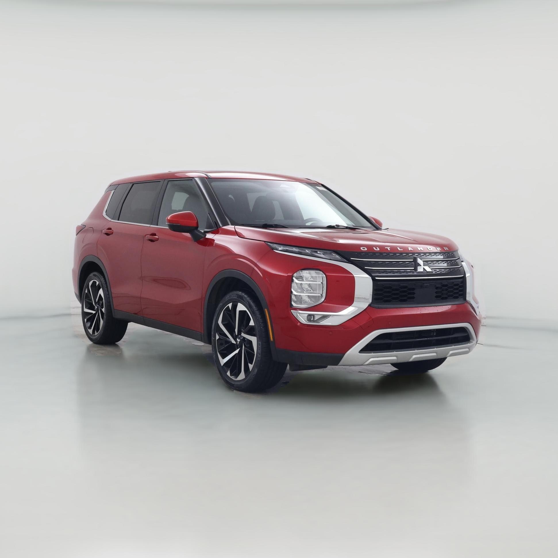 Thumbnail: 2023 Mitsubishi Outlander - 1