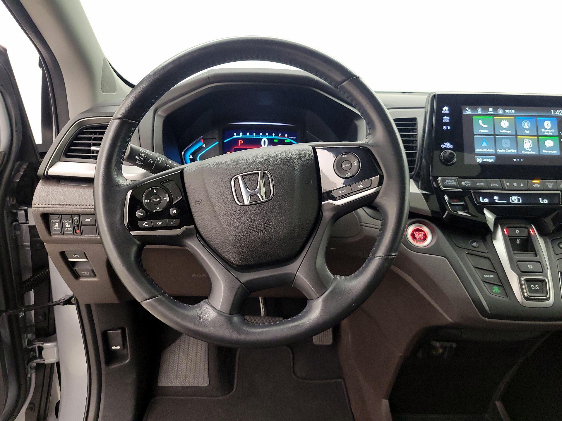 Thumbnail: 2018 Honda Odyssey - 10