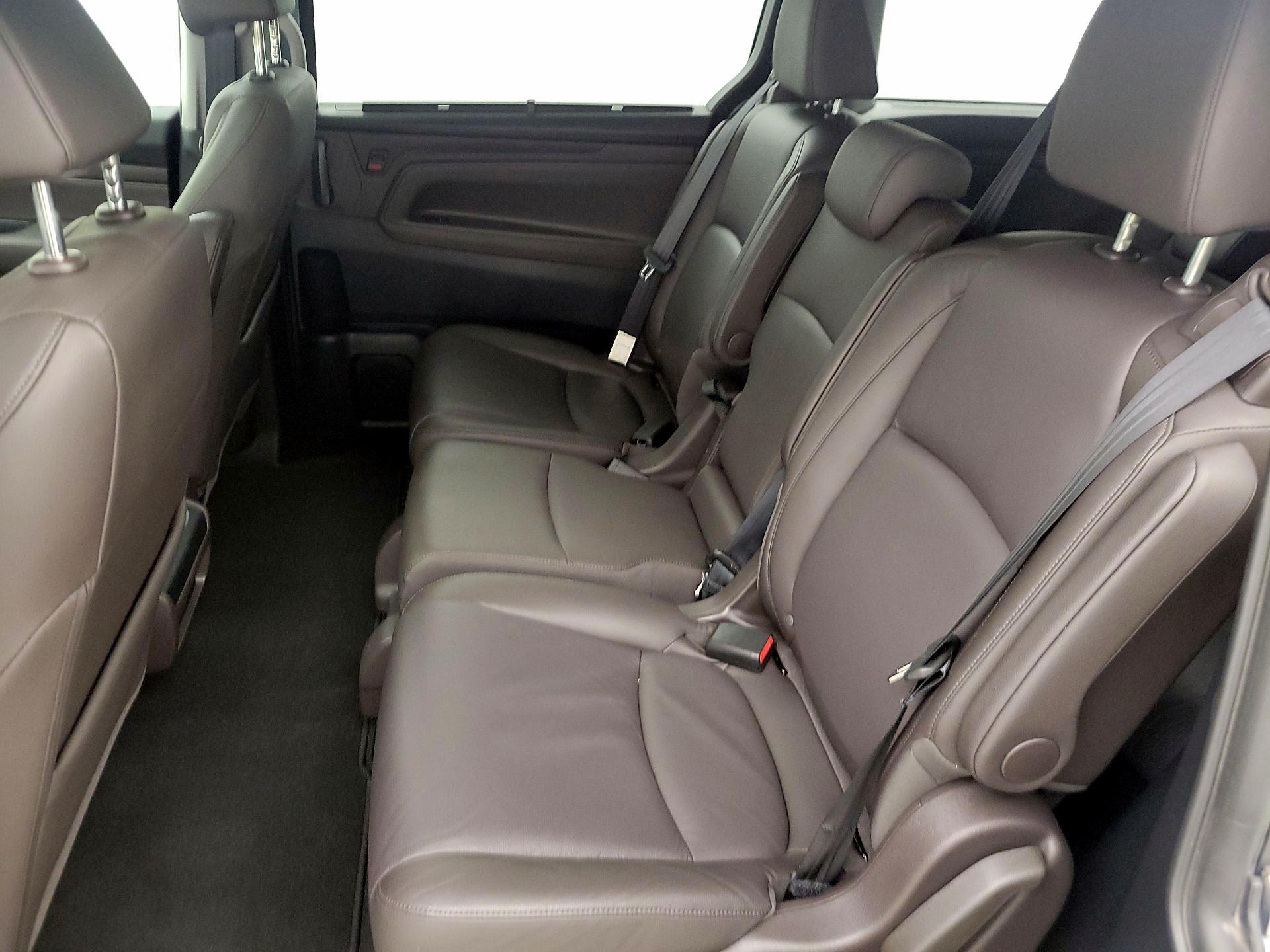 Thumbnail: 2018 Honda Odyssey - 20