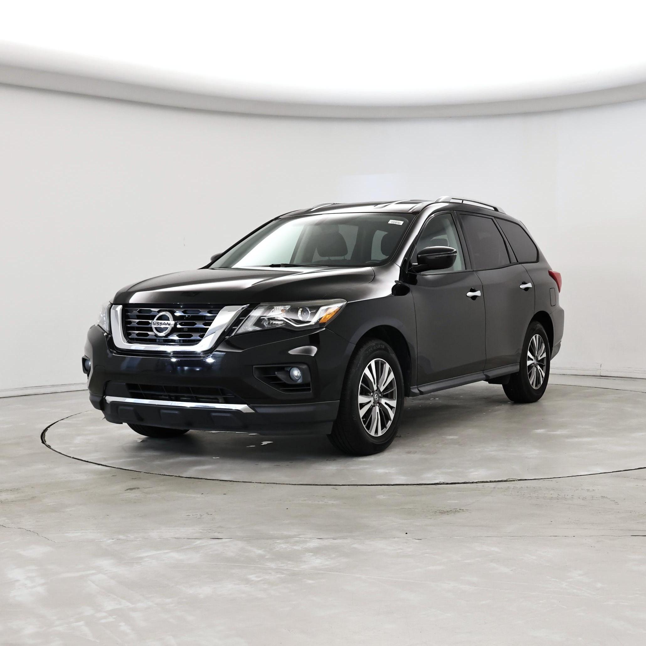 Thumbnail: 2017 Nissan Pathfinder - 4