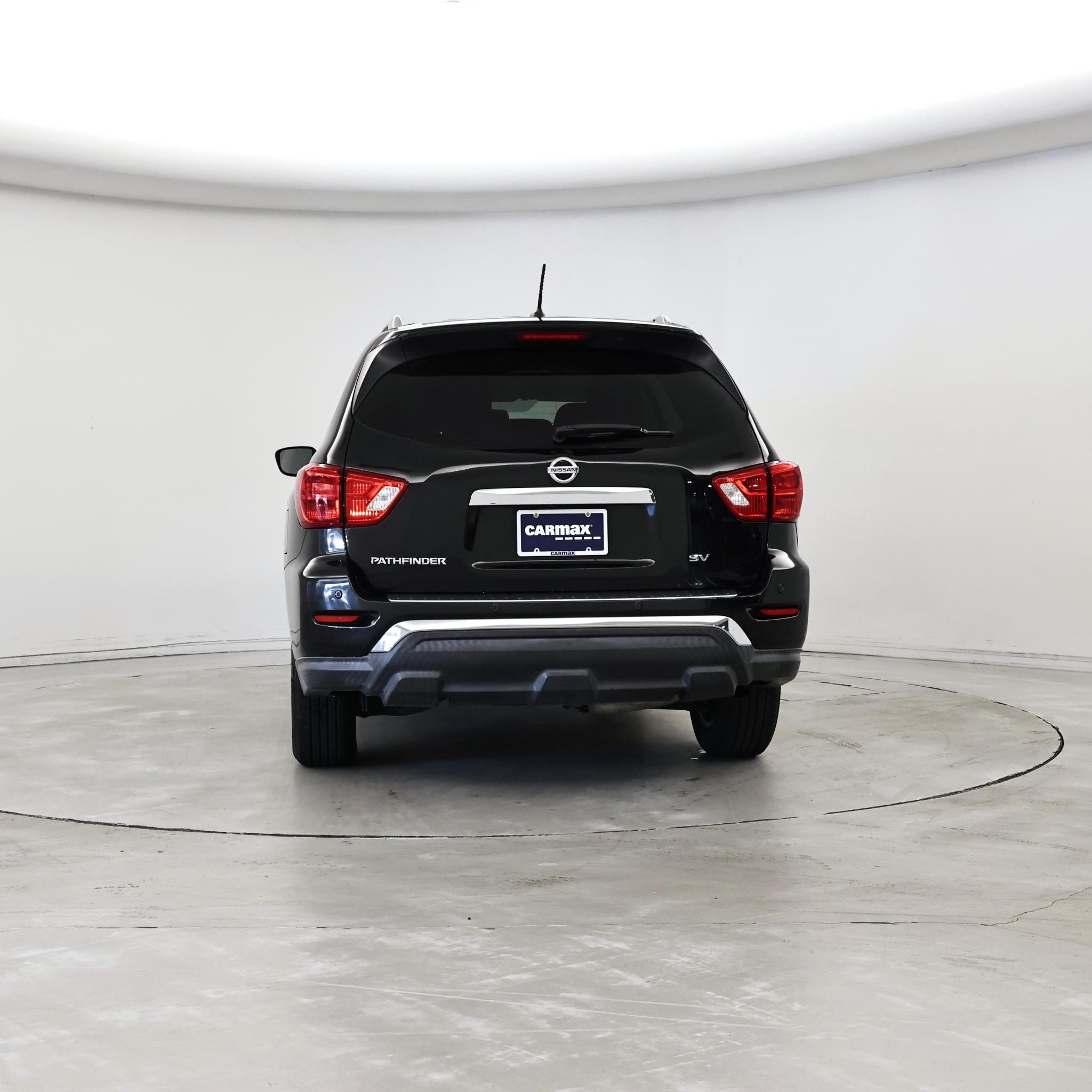 Thumbnail: 2017 Nissan Pathfinder - 6