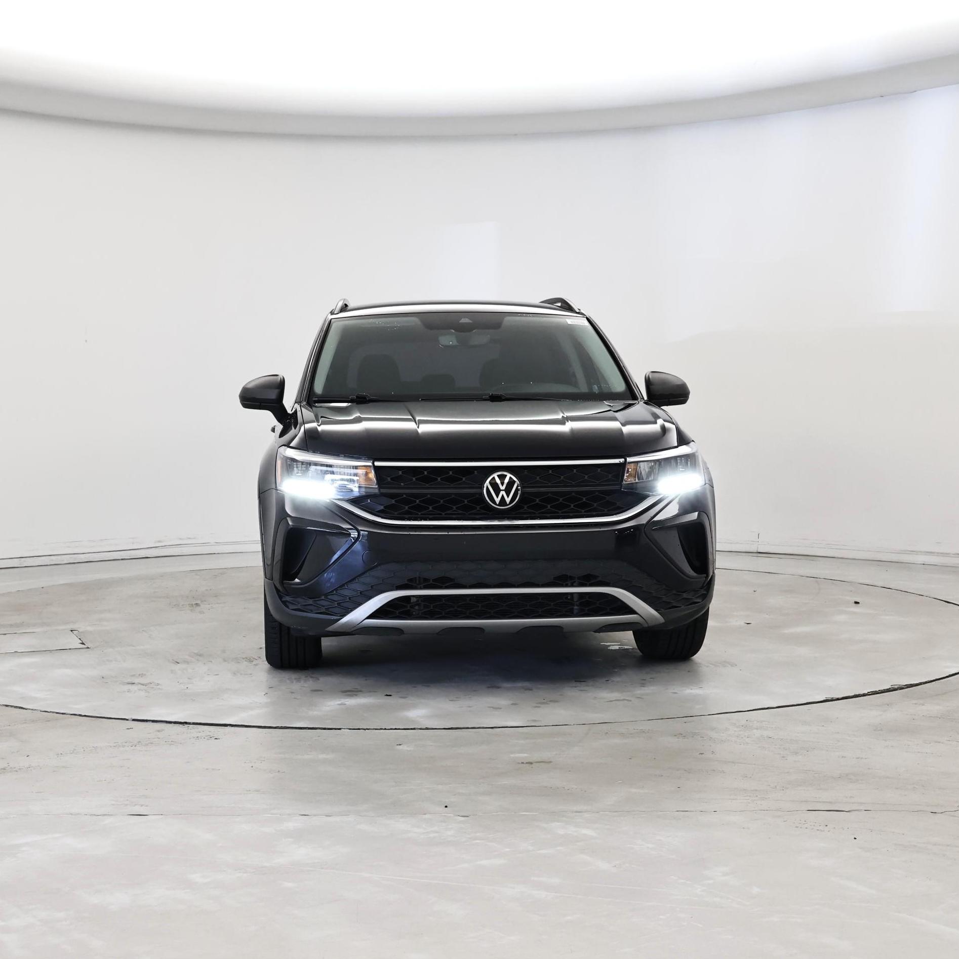 Thumbnail: 2023 Volkswagen Taos - 5