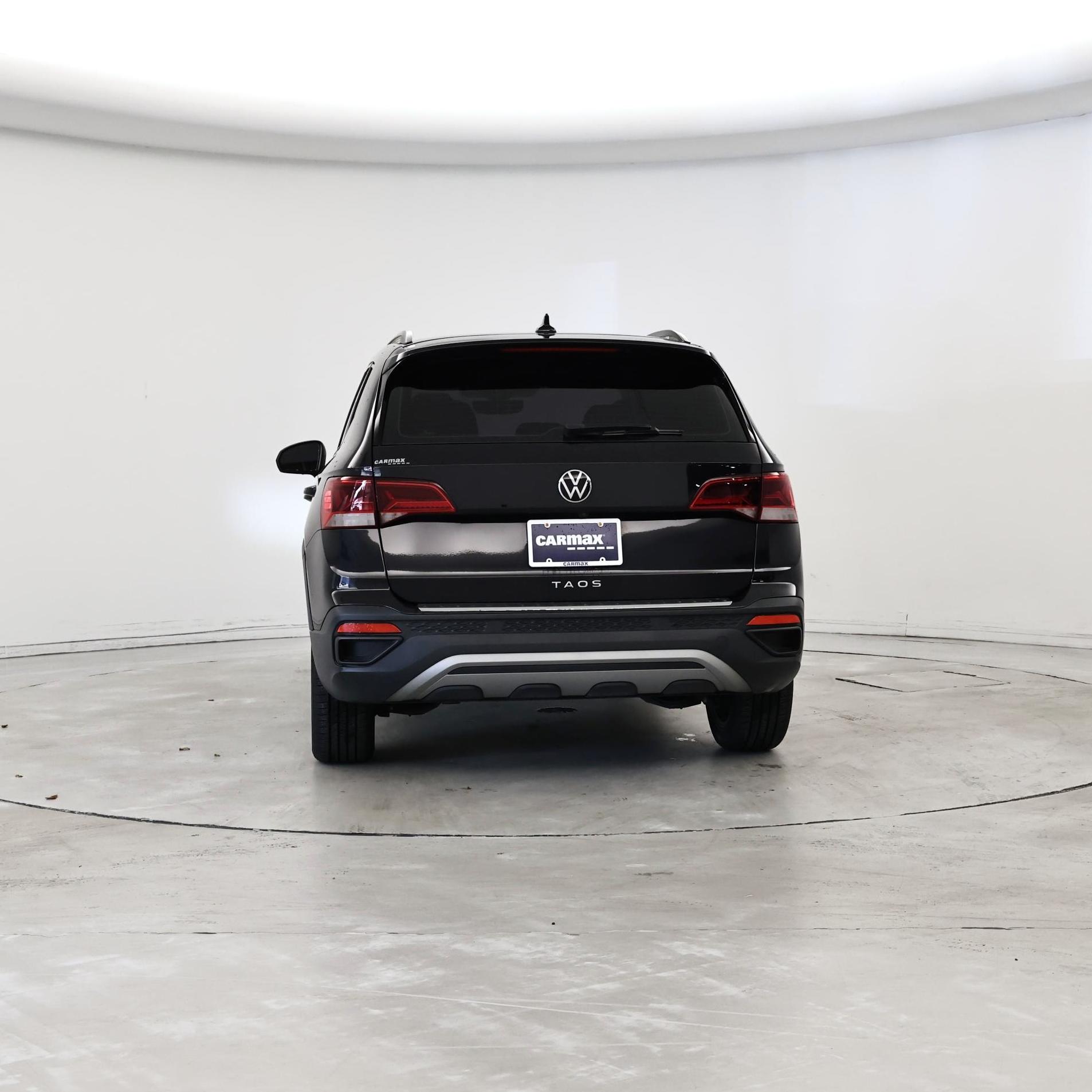 Thumbnail: 2023 Volkswagen Taos - 6