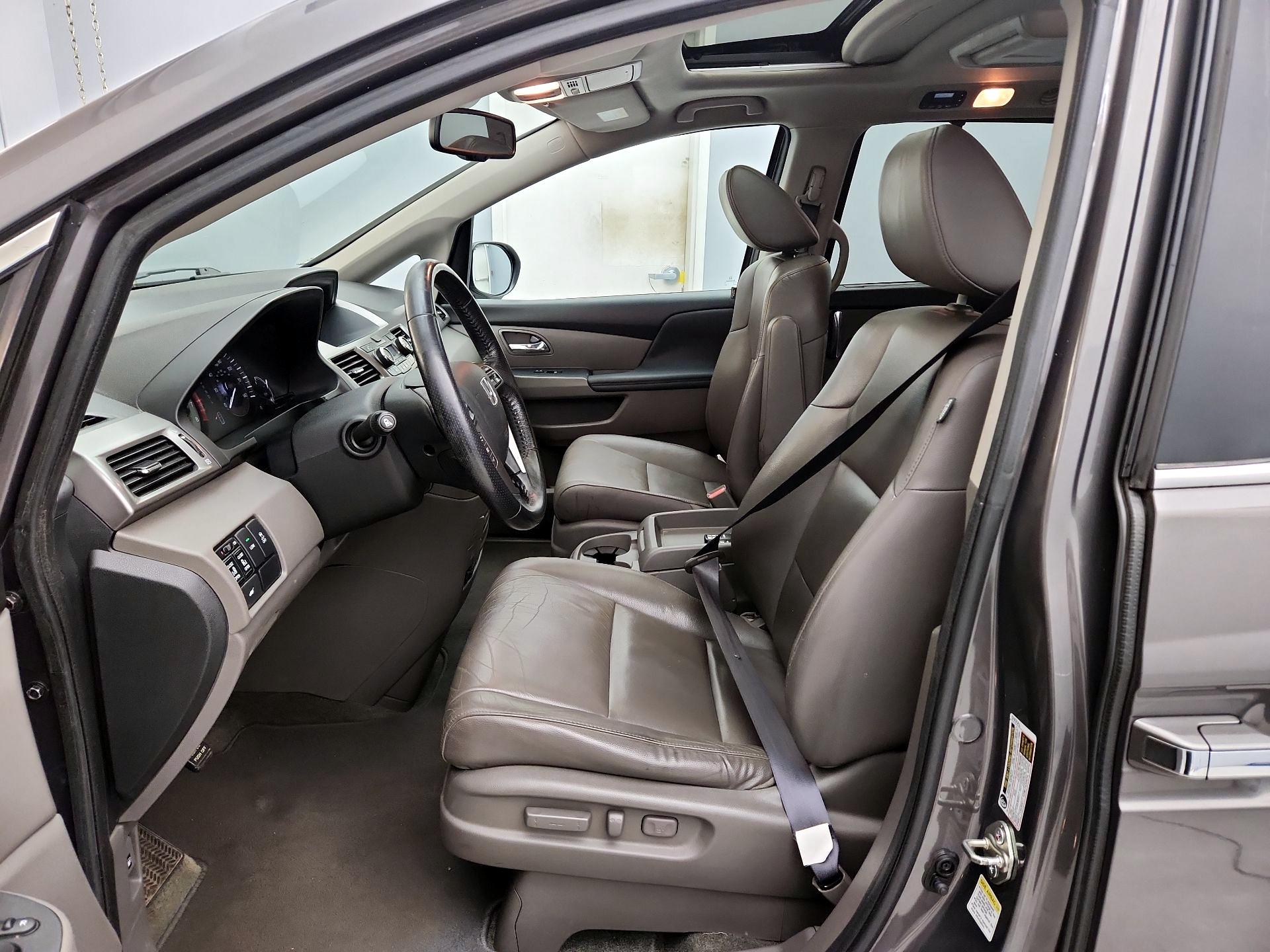 Thumbnail: 2016 Honda Odyssey - 11