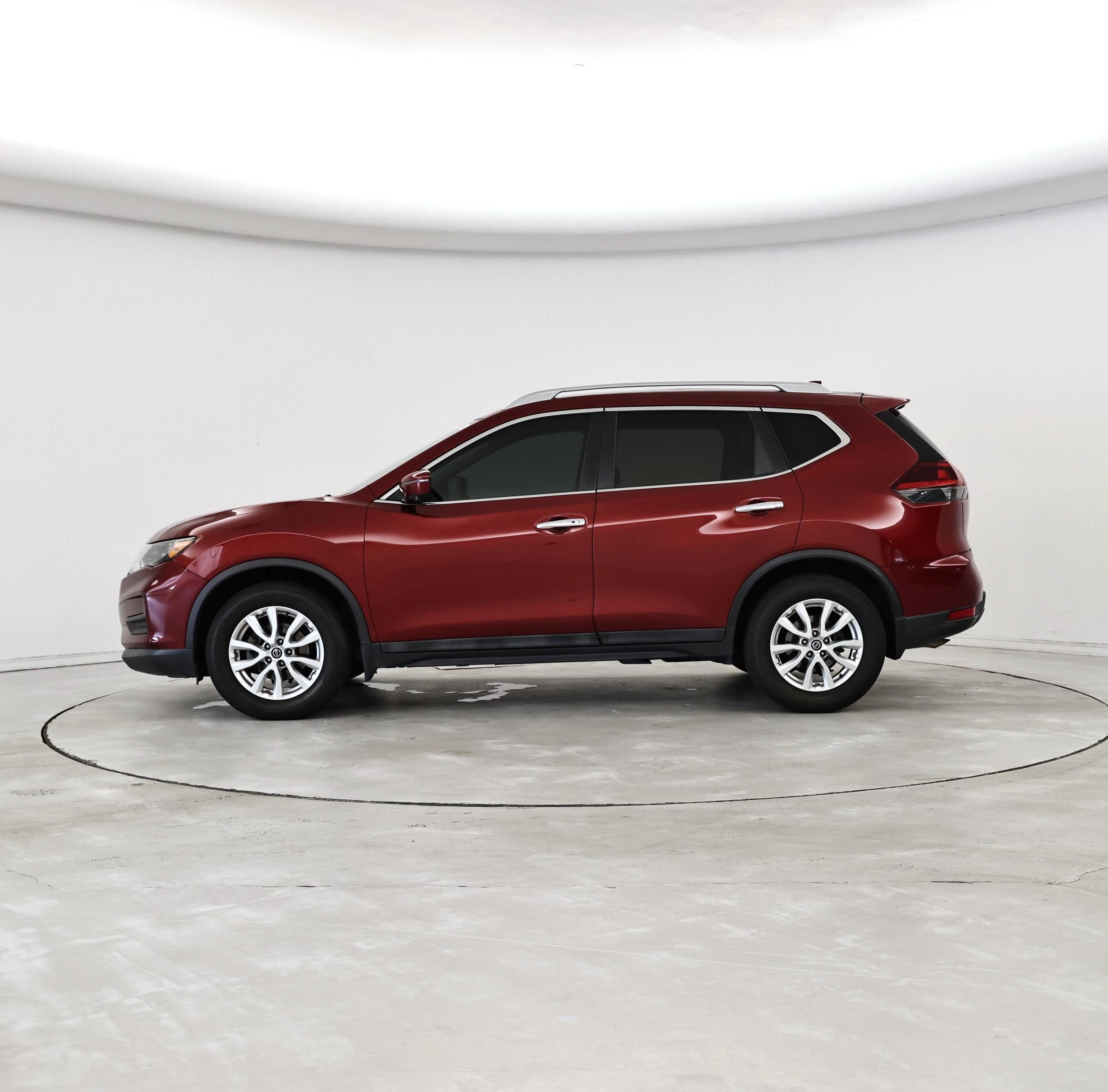 Thumbnail: 2018 Nissan Rogue - 3