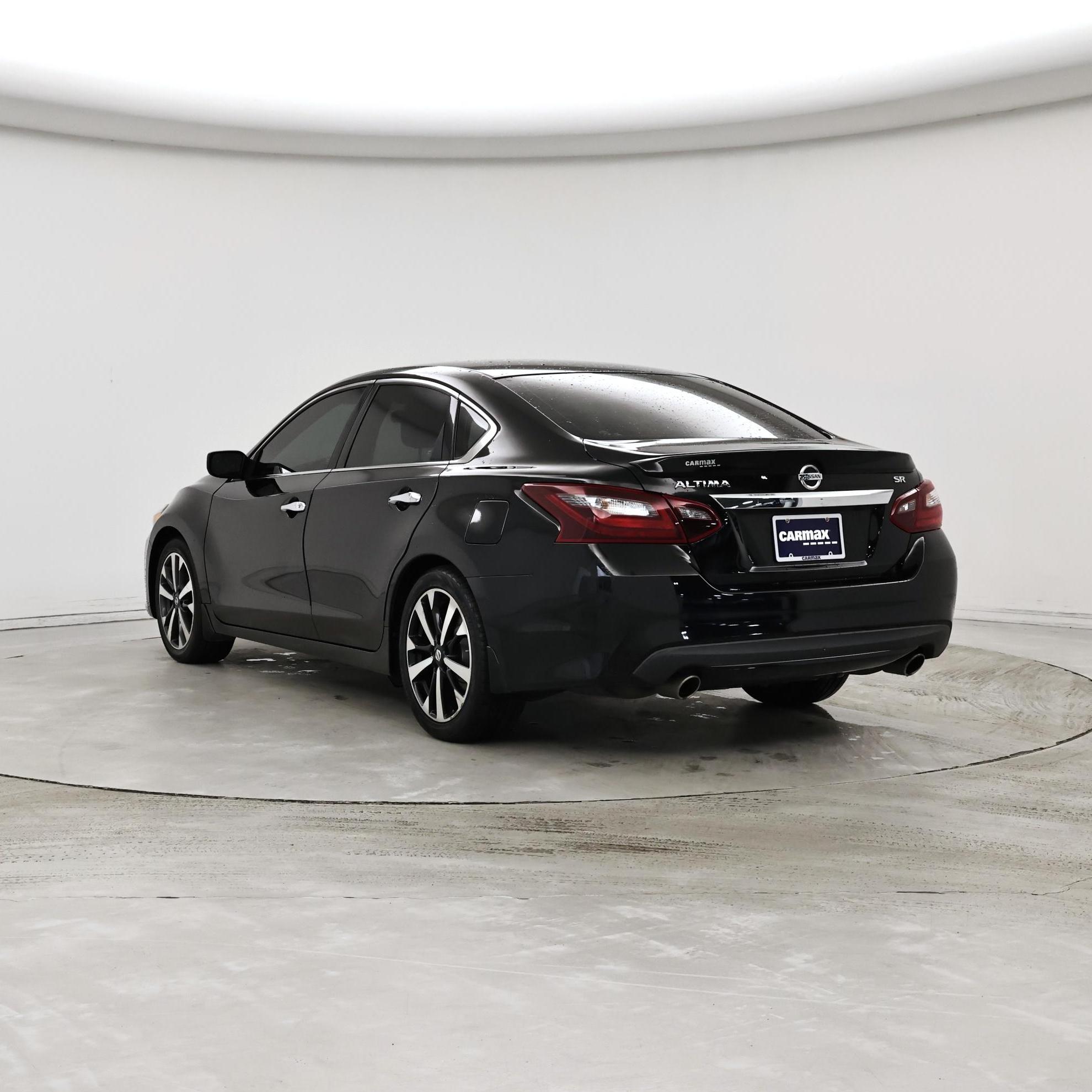 Thumbnail: 2018 Nissan Altima - 2
