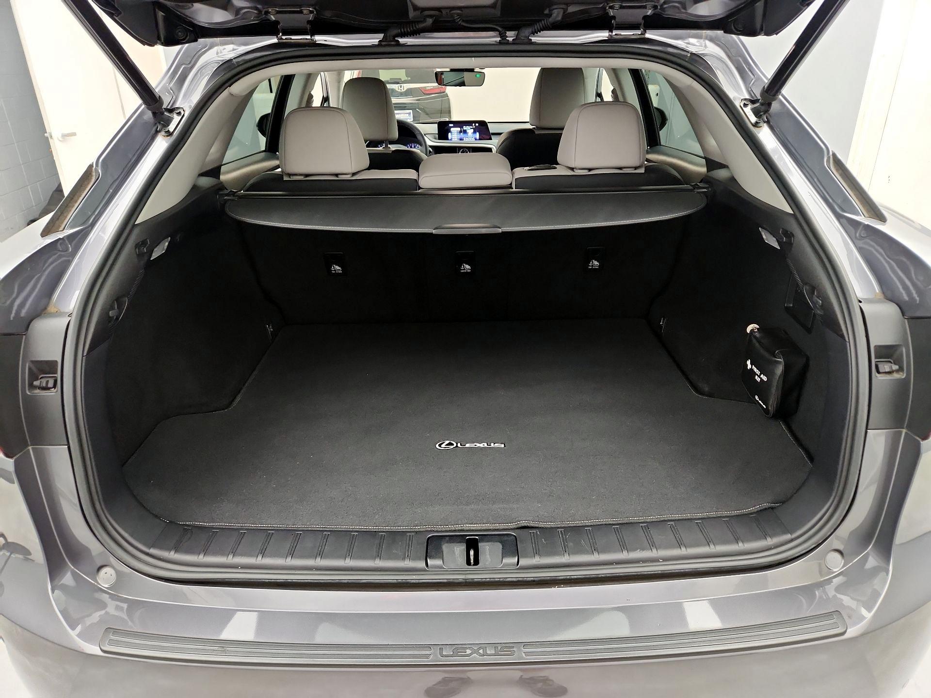 Thumbnail: 2019 Lexus RX - 20